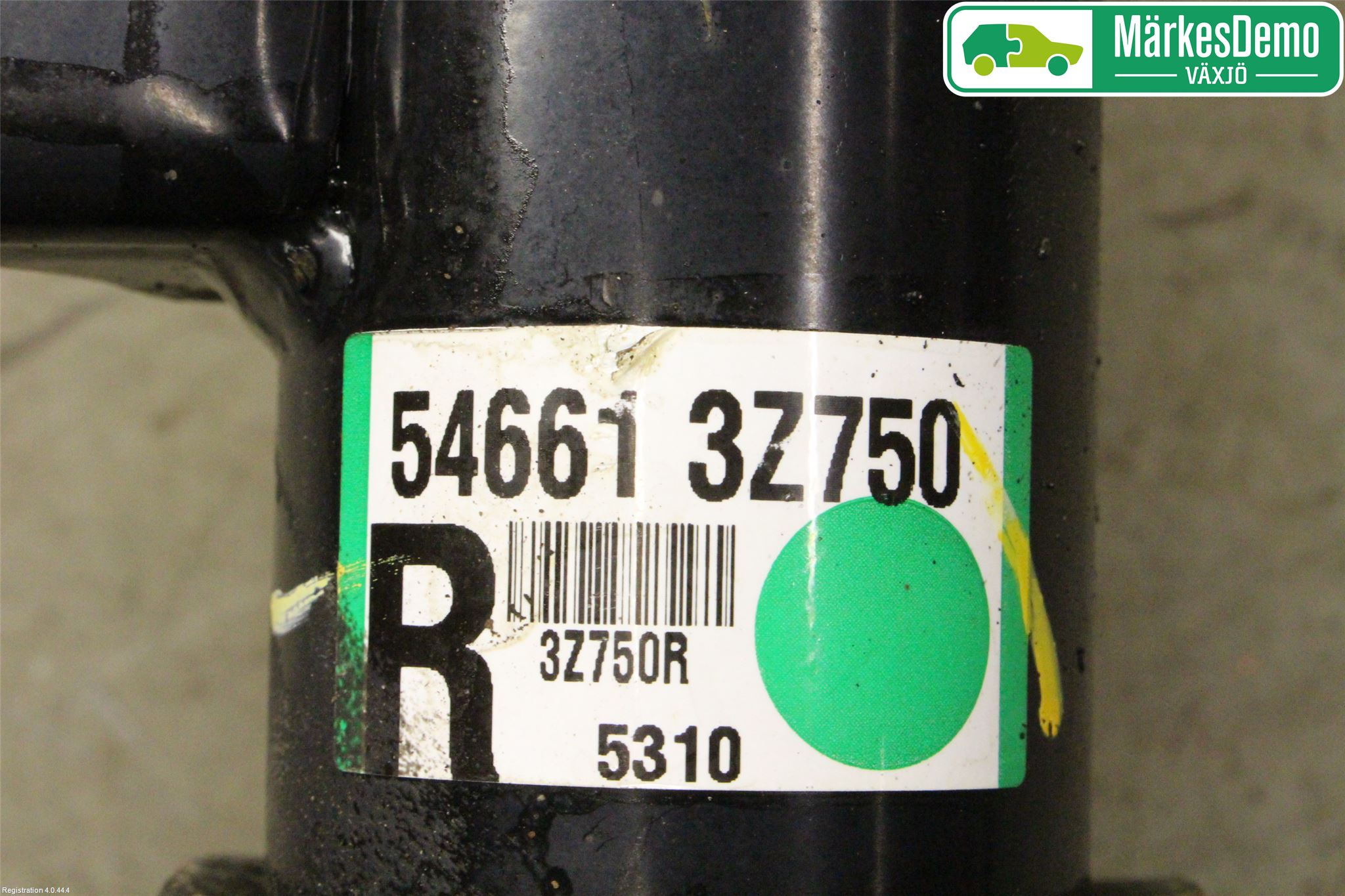 Hyundai i40 16-18 Fjäderben Fram Höger