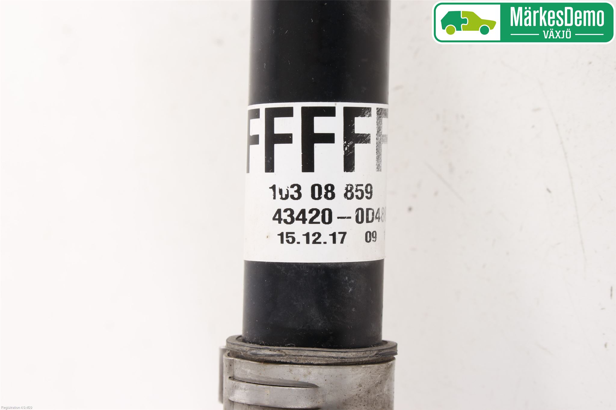 Toyota YARIS XP130 15-20 Drivaxel Fram Vänster