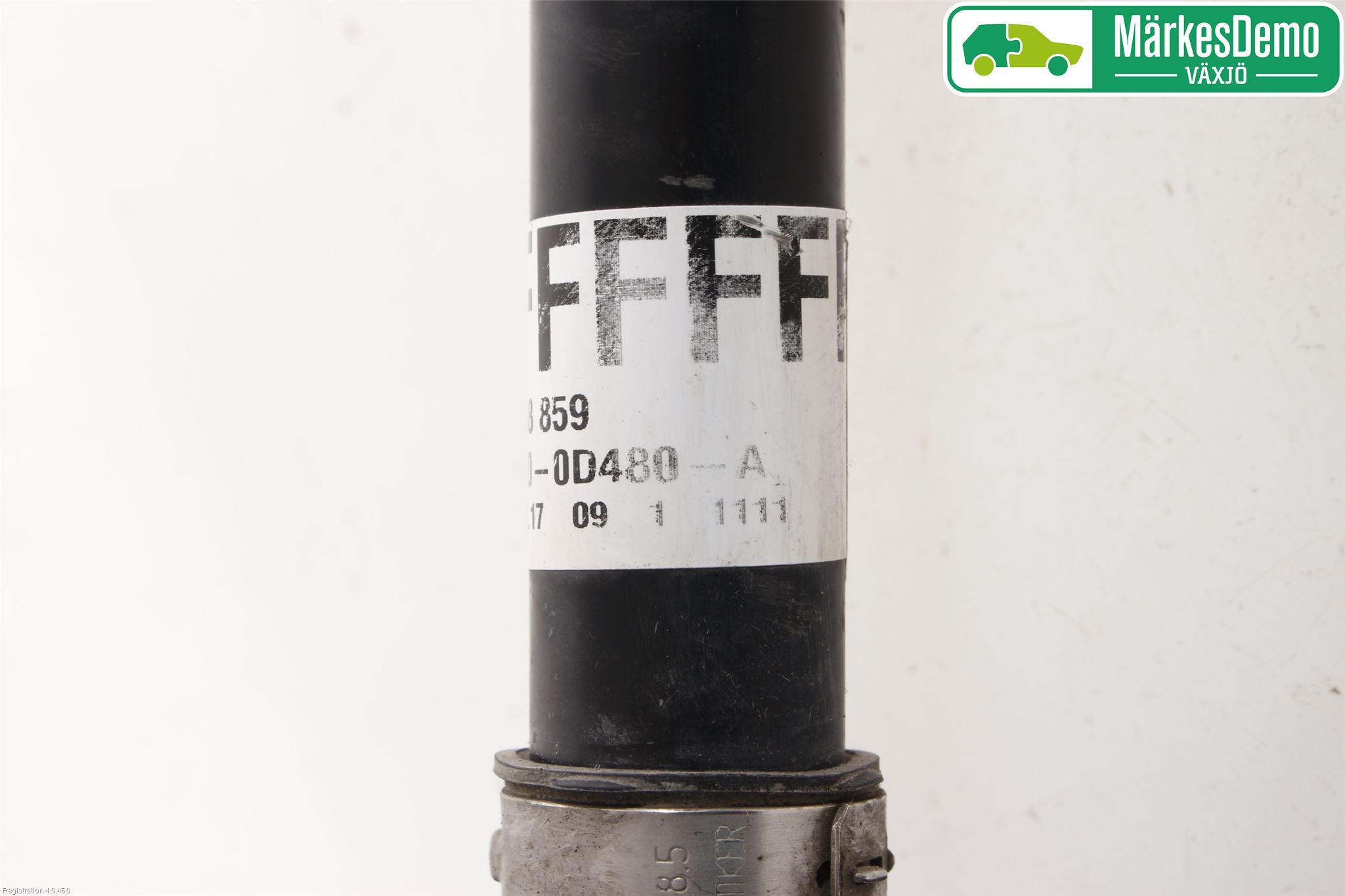 Toyota YARIS XP130 15-20 Drivaxel Fram Vänster