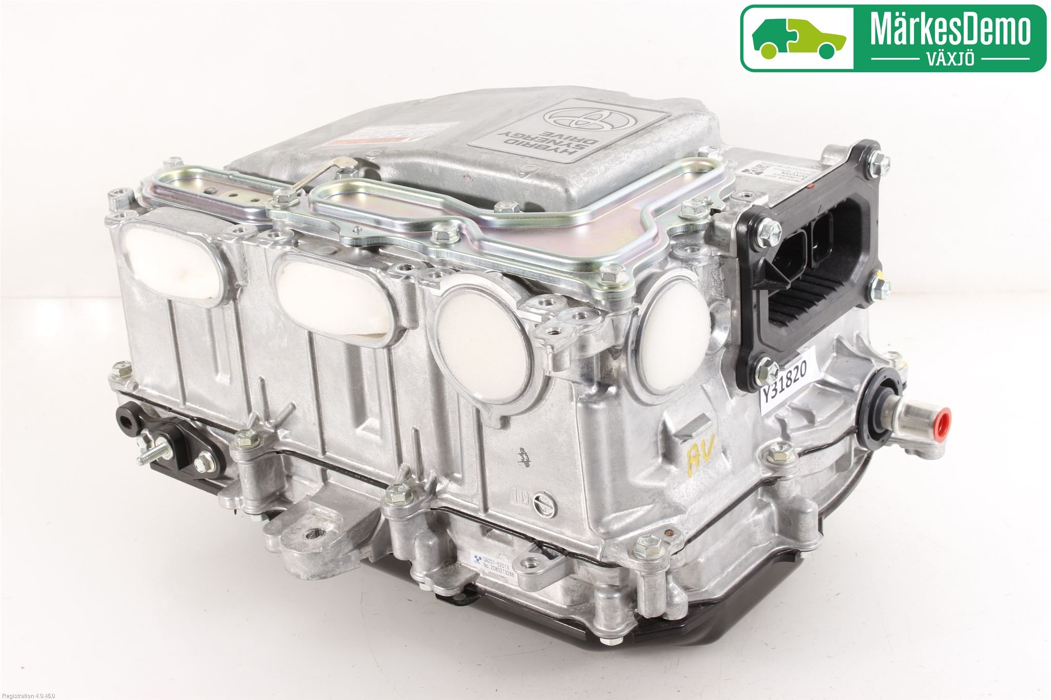 Toyota YARIS XP130 15-20 Hybridconverter