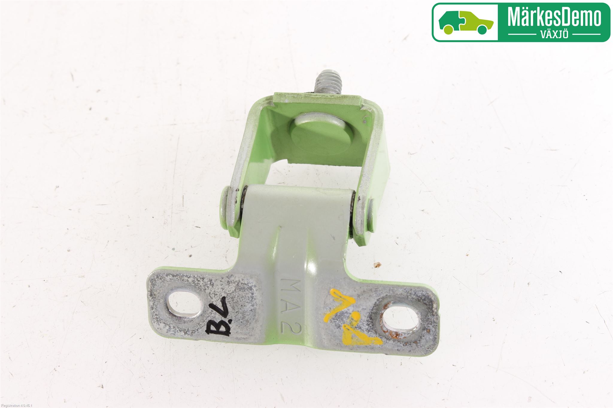 Mitsubishi SPACE STAR 13- Bakluckegångjärn Hö