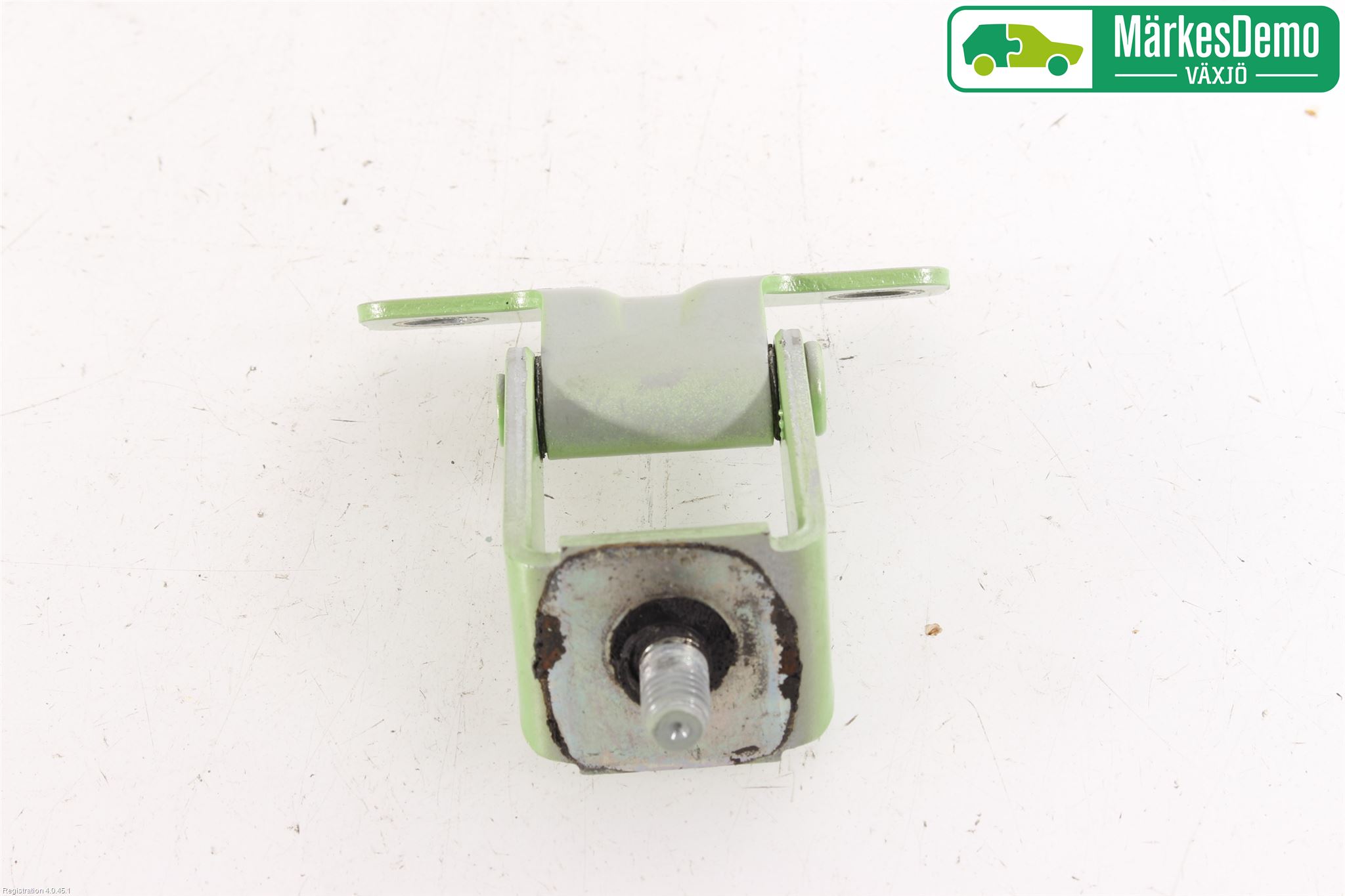 Mitsubishi SPACE STAR 13- Bakluckegångjärn Vä