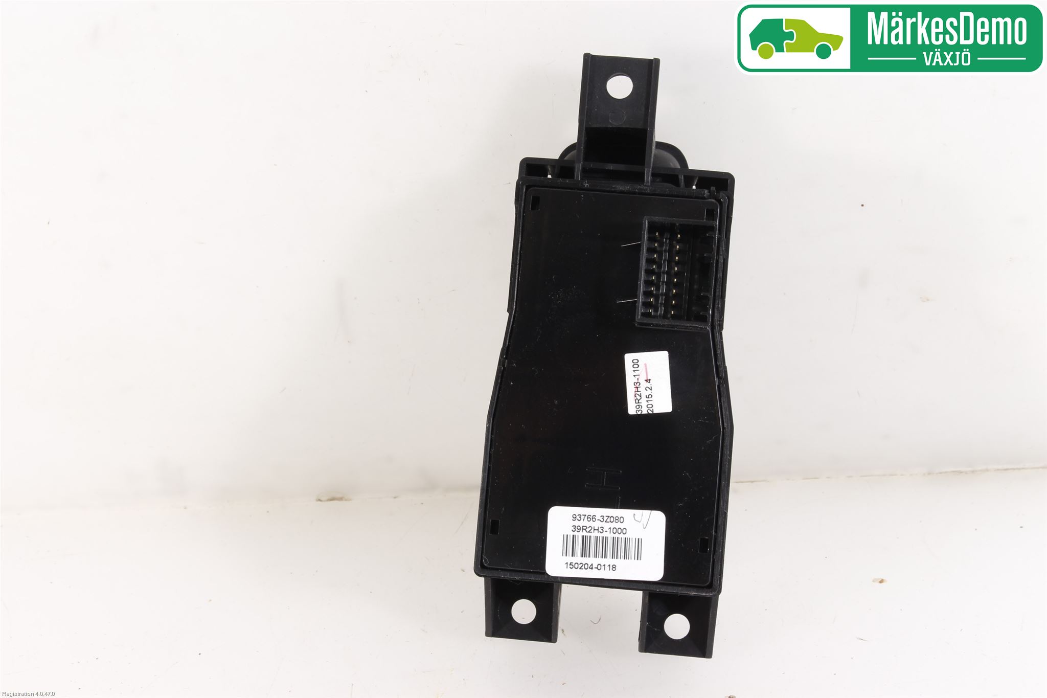 Hyundai i40 16-18 Strömställare Parkeringsbroms