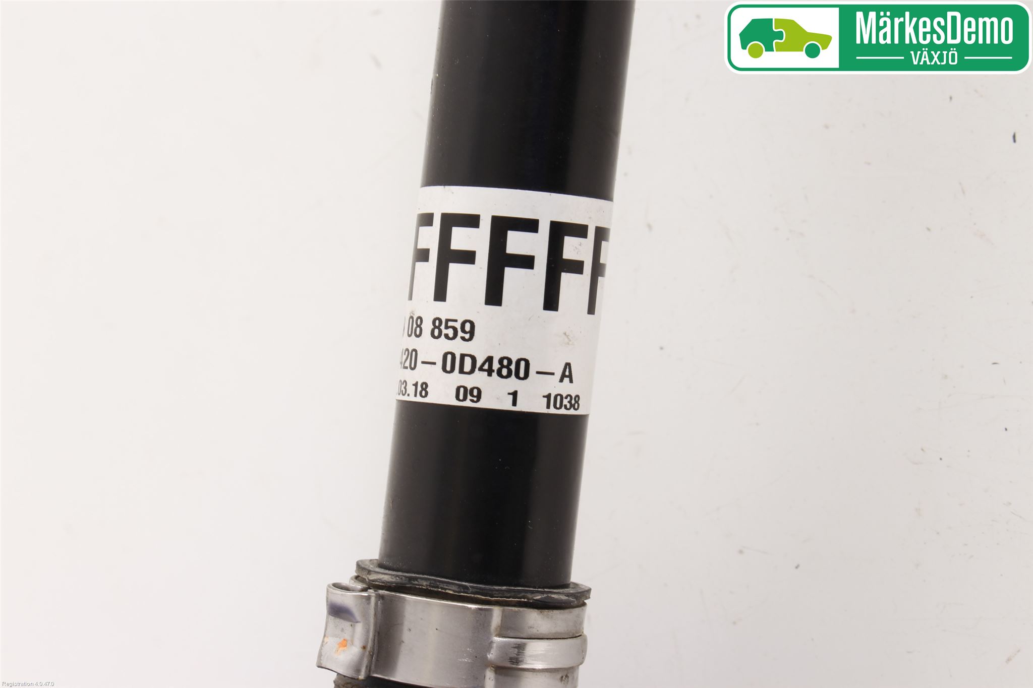 Toyota YARIS XP130 15-20 Drivaxel Fram Vänster