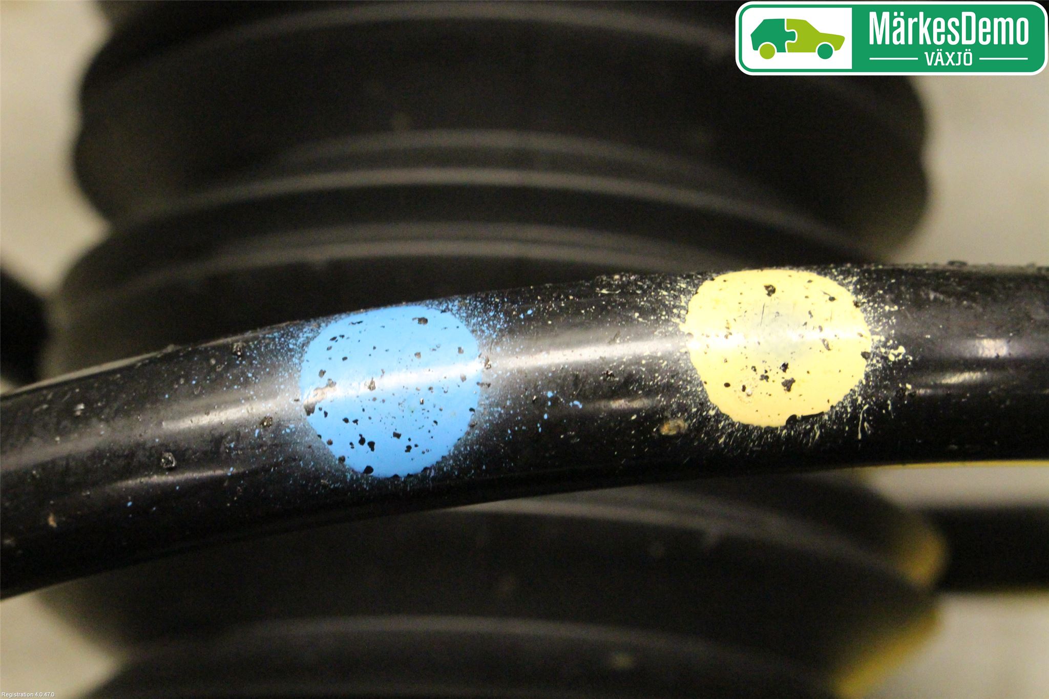 Toyota AURIS 13-19 Fjäderben Fram Höger