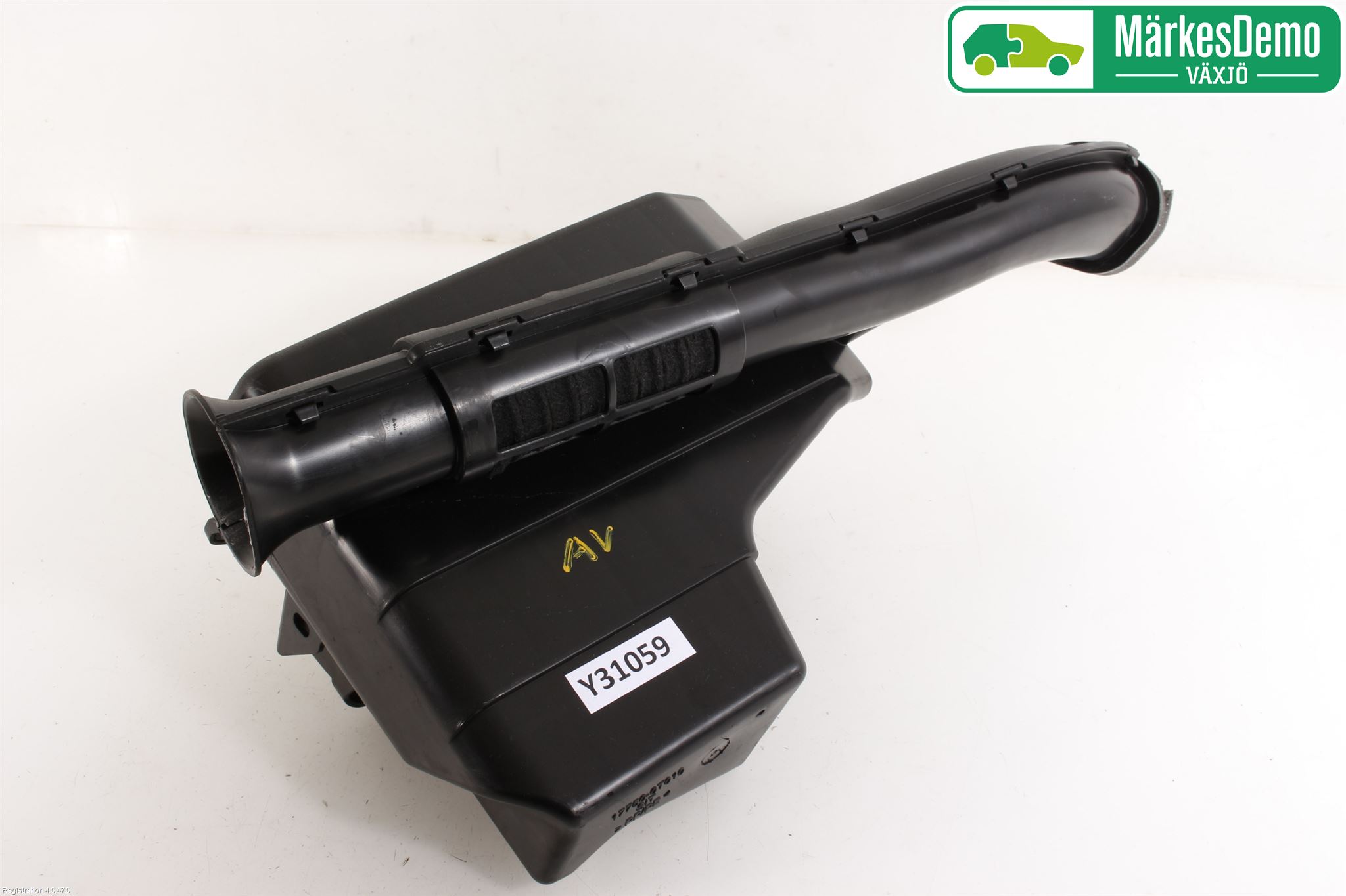 Toyota AURIS 13-19 Luftrenare