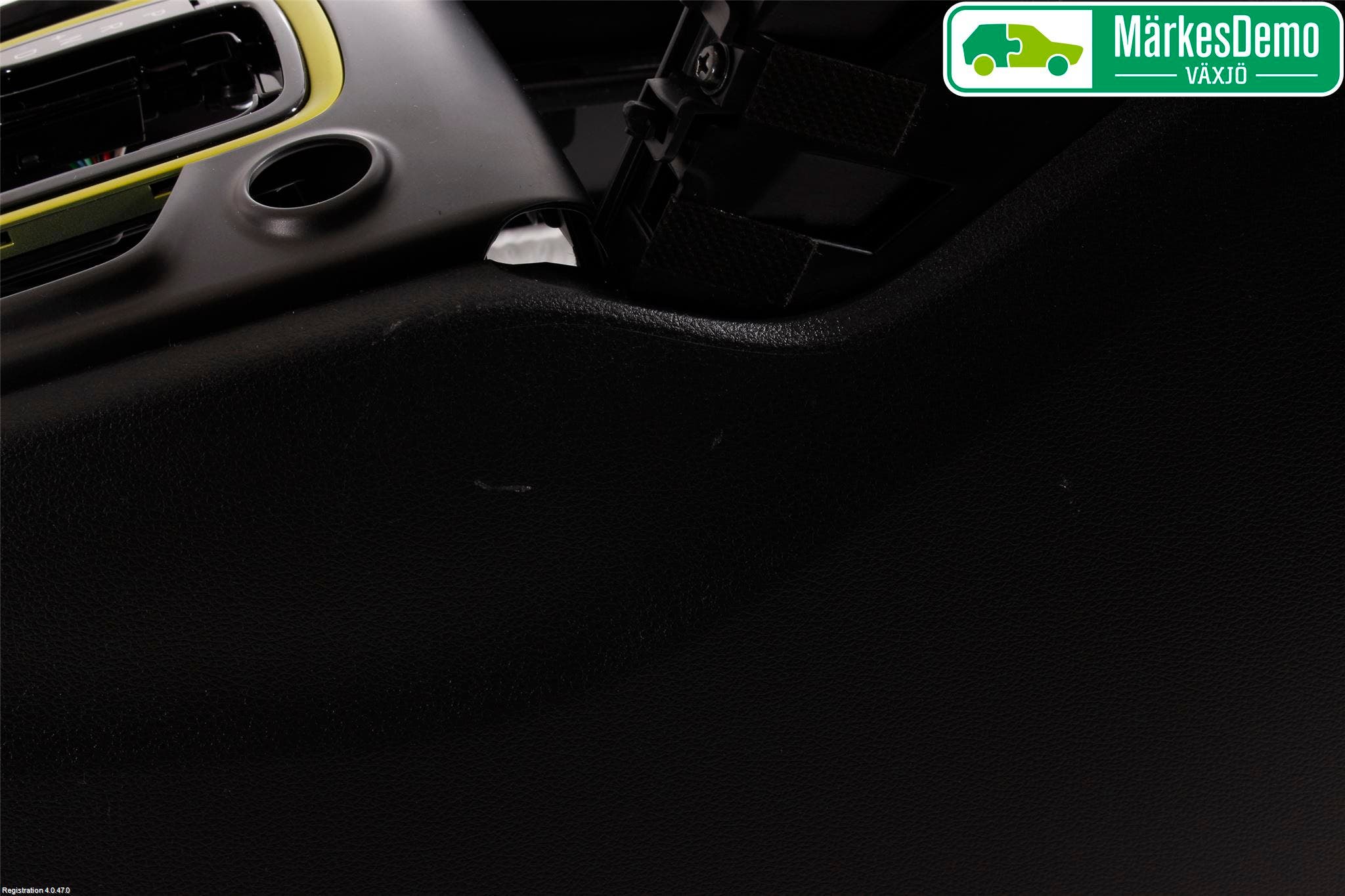 Hyundai KONA/ELECTRIC OS 18-23 Instrumentkonsoll Golv