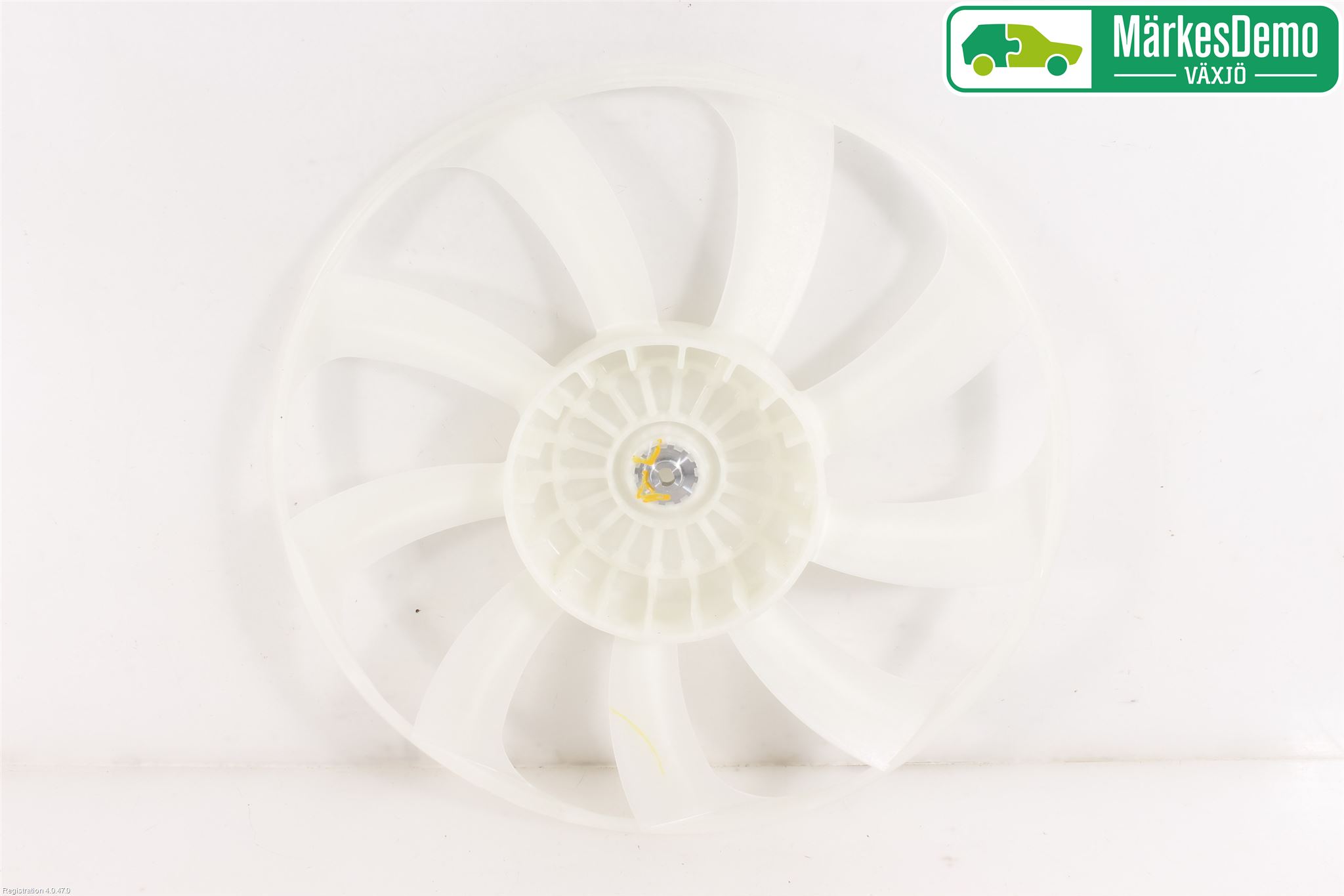 Toyota C-HR 16-23 Kylfläkt-Vinge