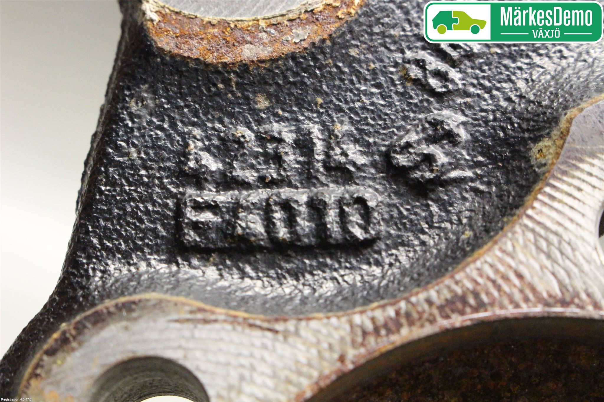 Toyota C-HR 16-23 Hjullagerhus-Spindel Vä B