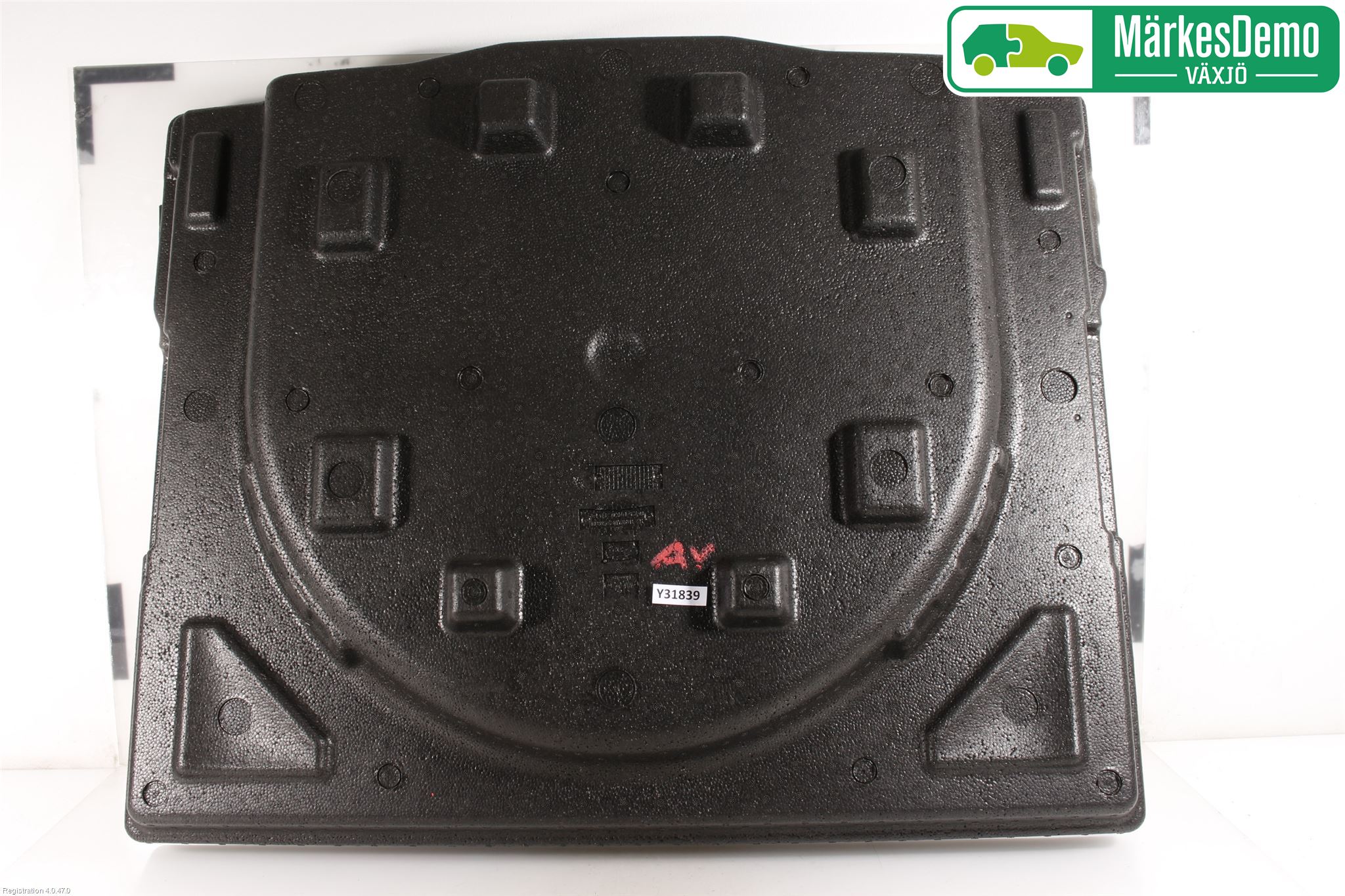 Hyundai TUCSON 05- Inrbagagerumklädsel-Golv