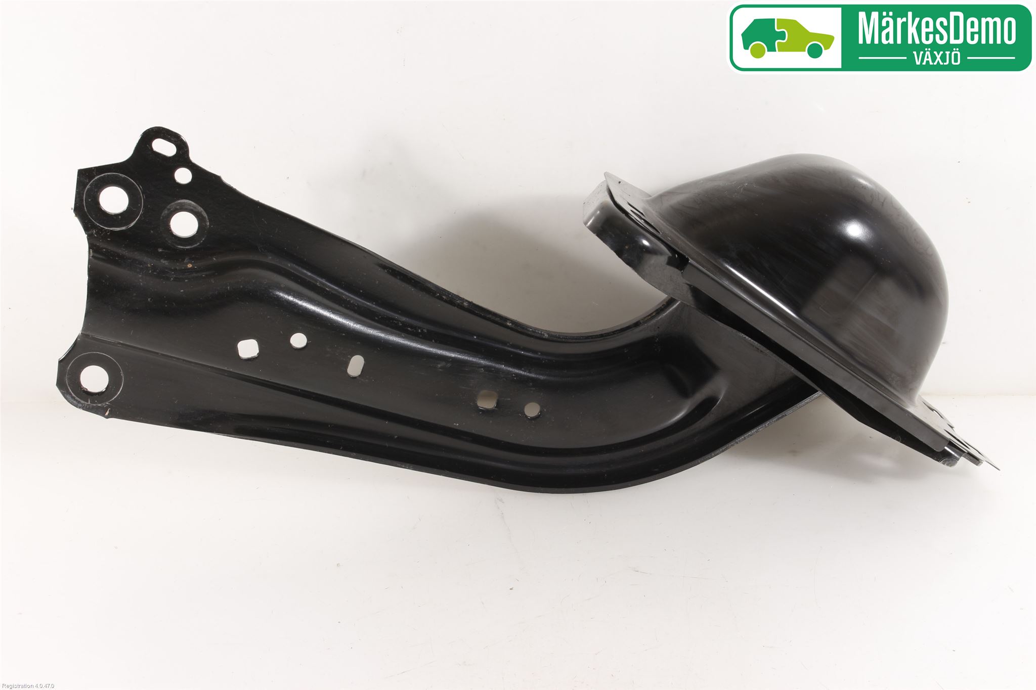 Toyota C-HR 16-23 Bärarm Bak Vänster