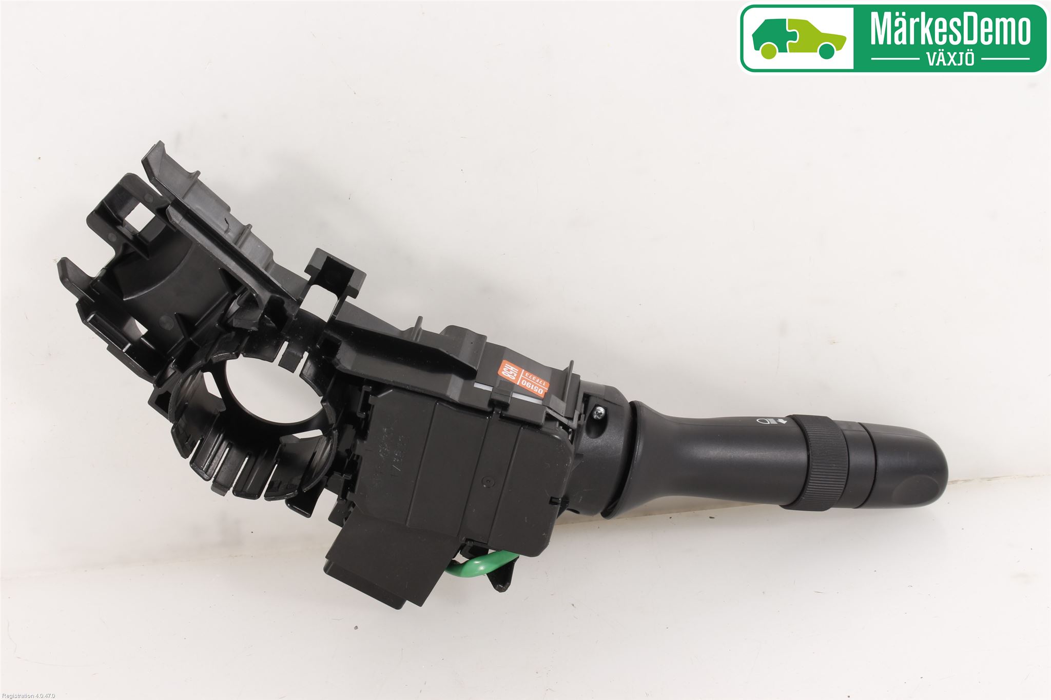 Toyota AVENSIS 16-18 Spak Blinkers-Ljusomk