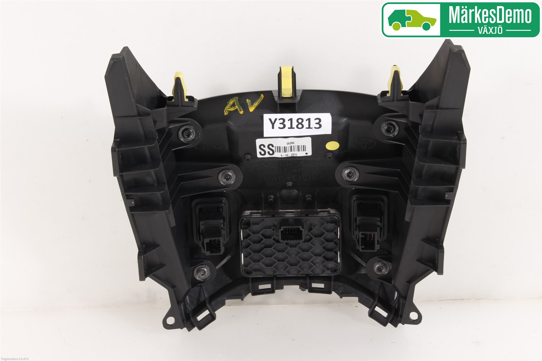 Toyota AVENSIS 16-18 Instrumentkonsoll Golv