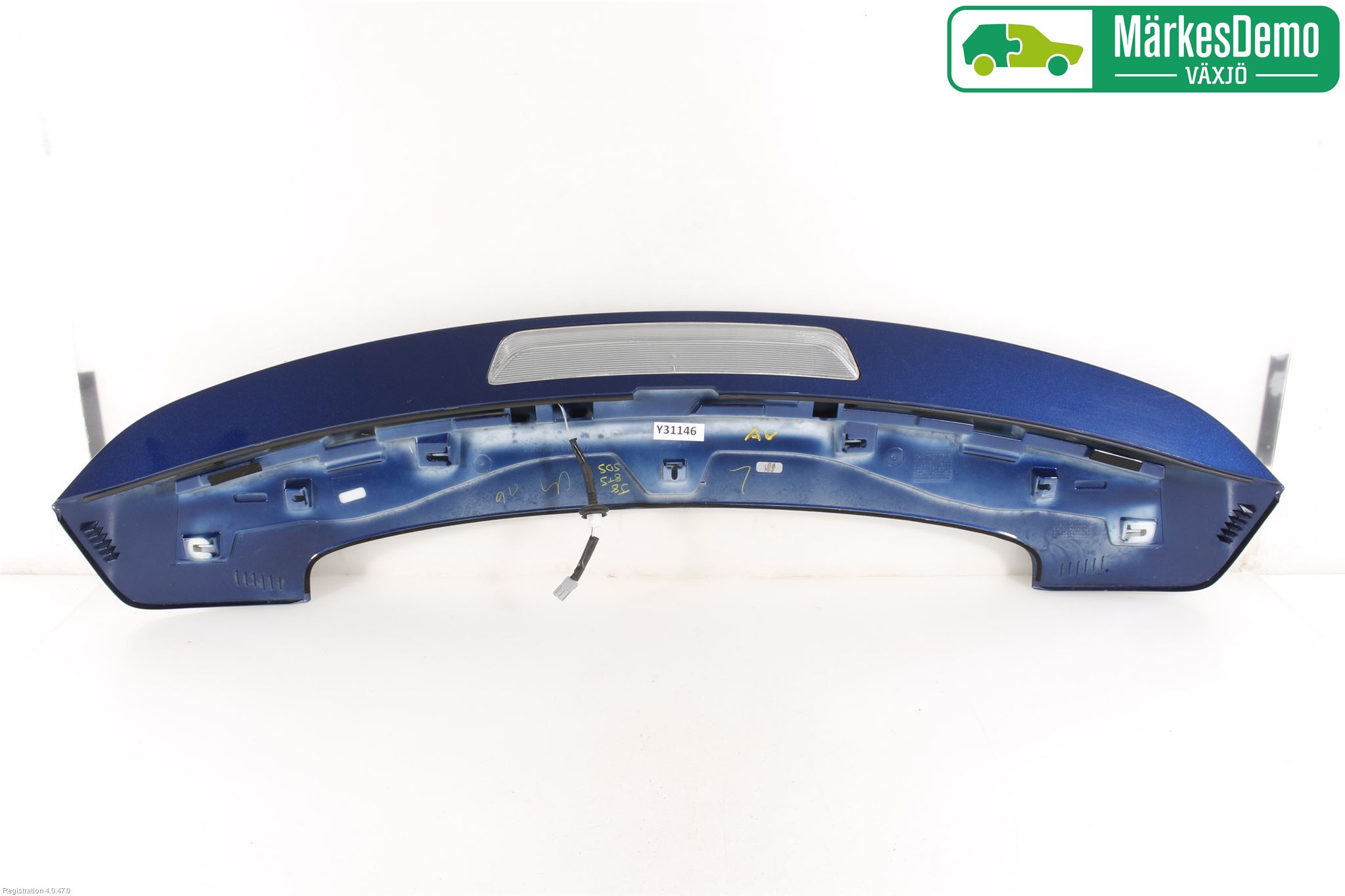 Toyota AVENSIS 16-18 Spoiler Baklucka