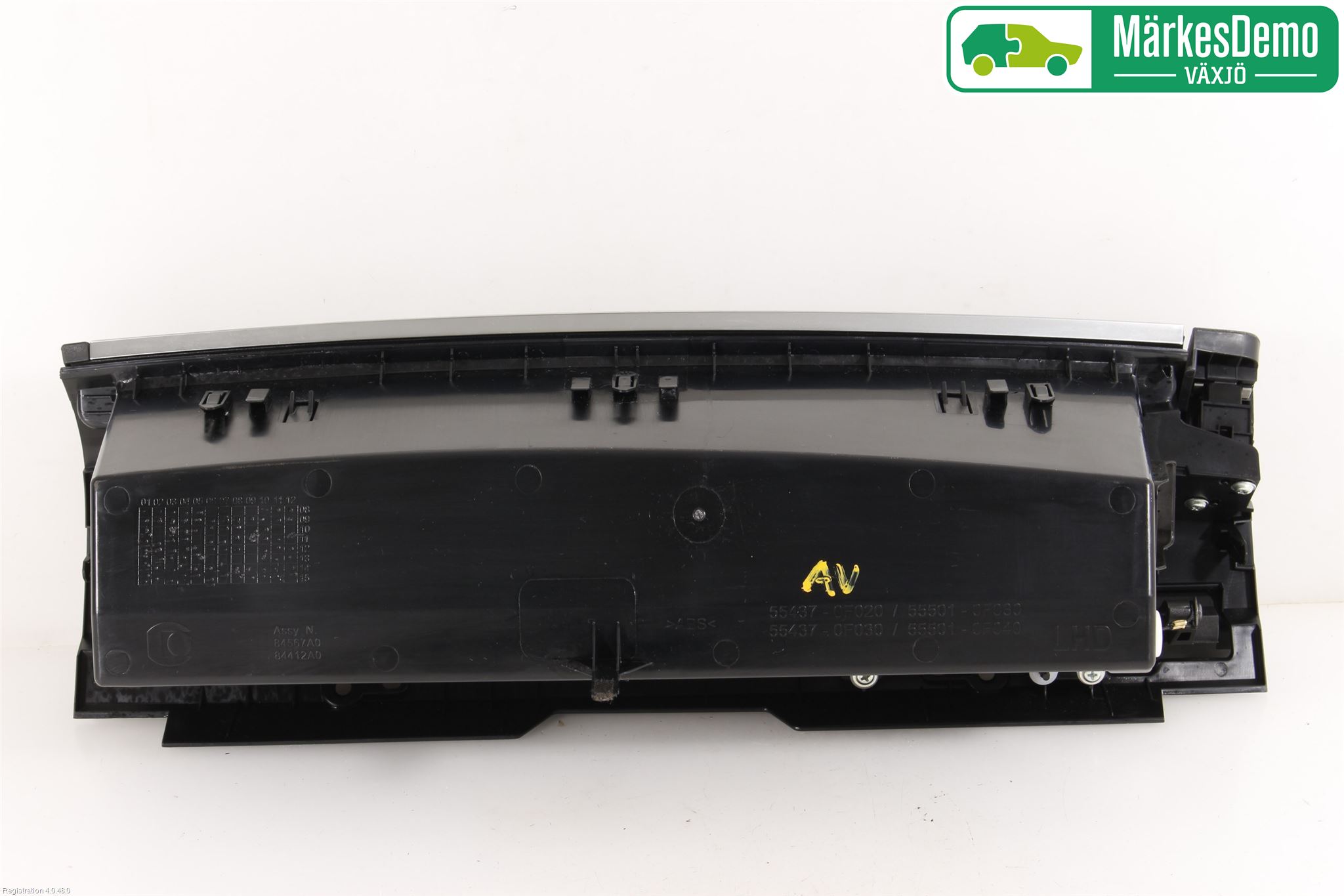 Toyota VERSO 09-18 Handskfack