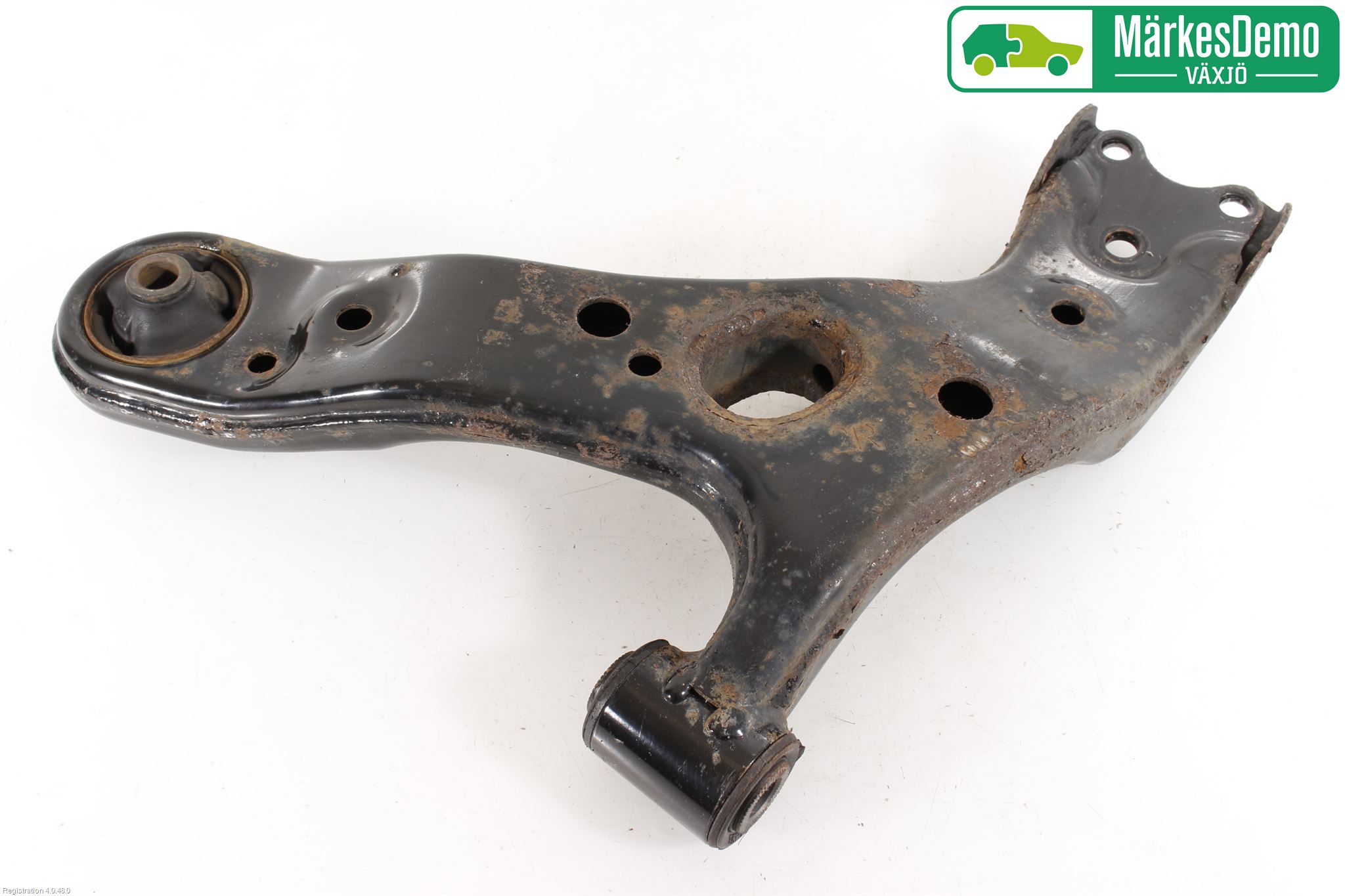 Toyota AVENSIS 16-18 Bärarm Fram Undre Hö