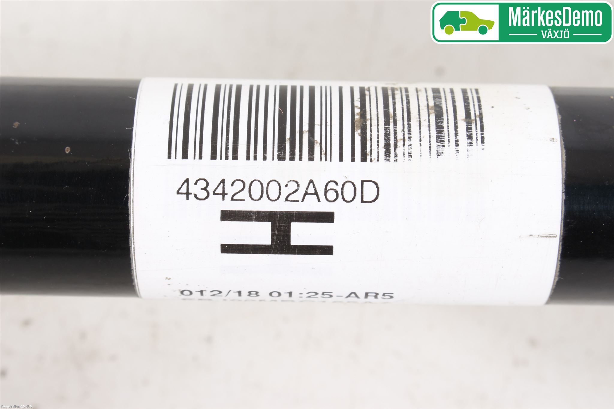 Toyota AURIS 13-19 Drivaxel Fram Vänster