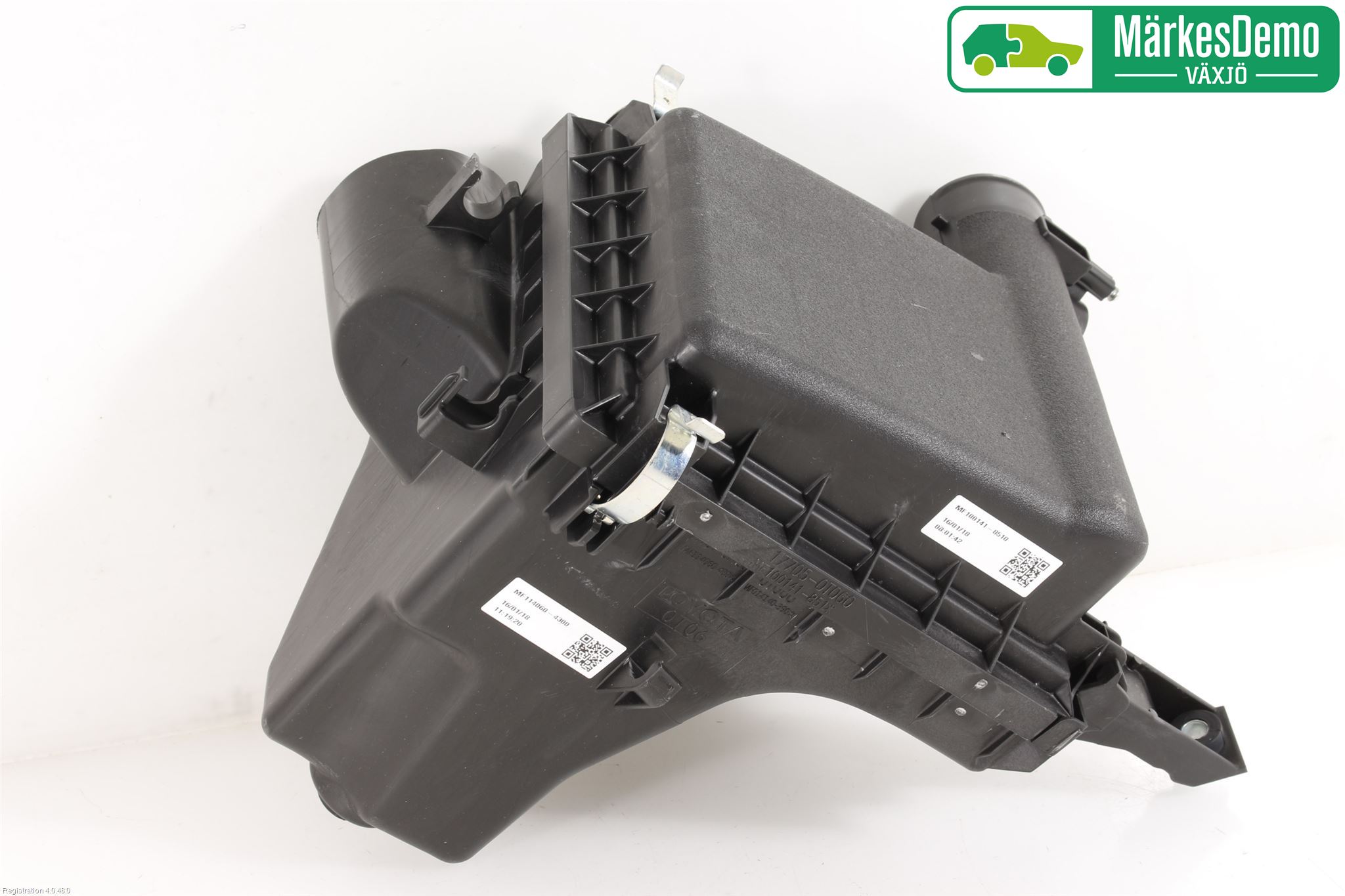 Toyota AURIS 13-19 Luftrenare