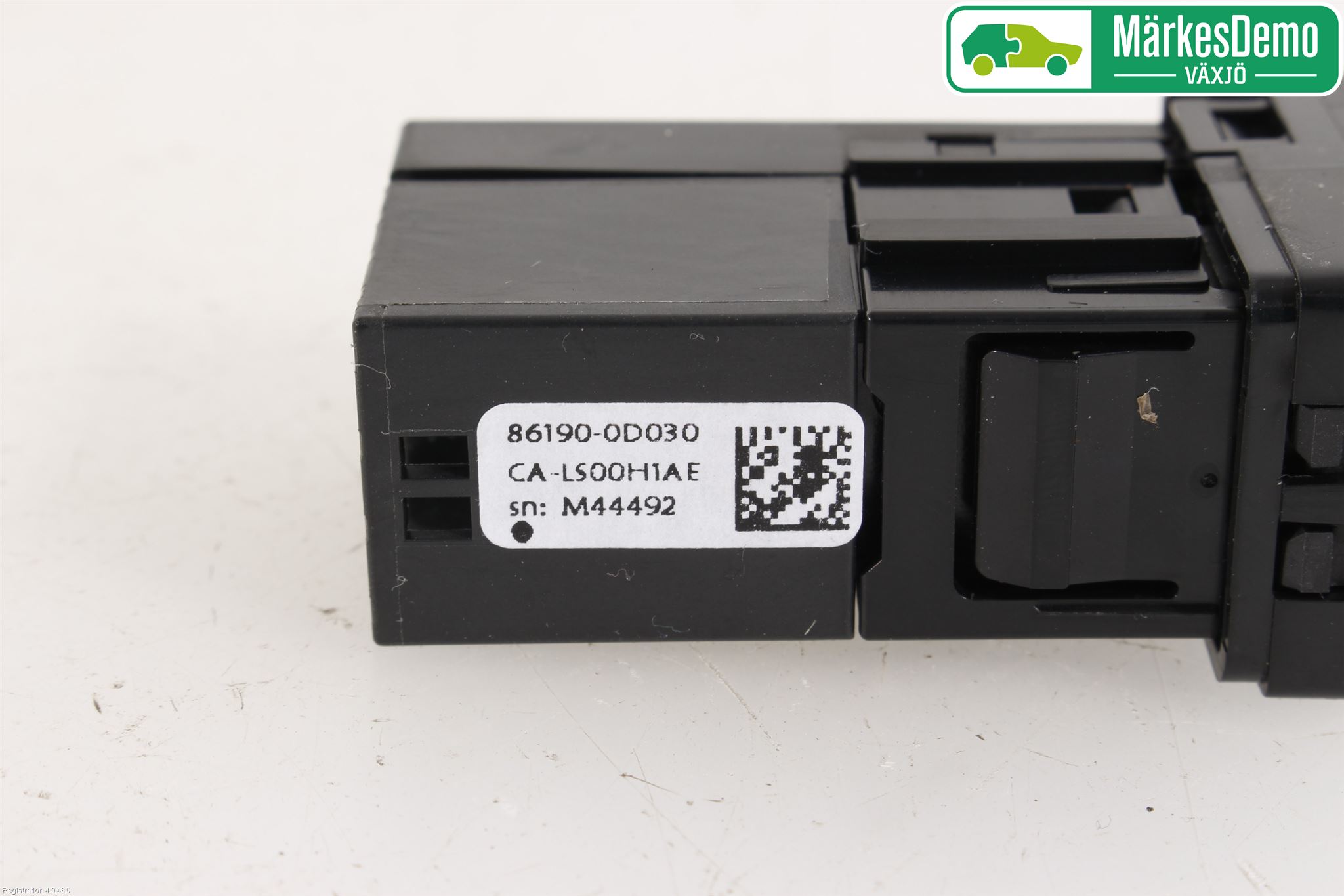 Toyota AURIS 13-19 Strömställare Övrigt