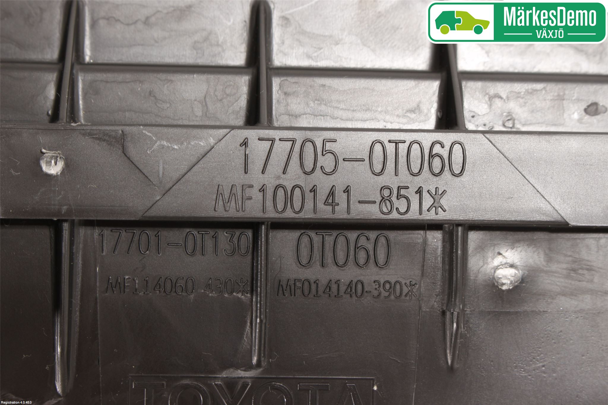 Toyota AURIS 13-19 Luftrenare