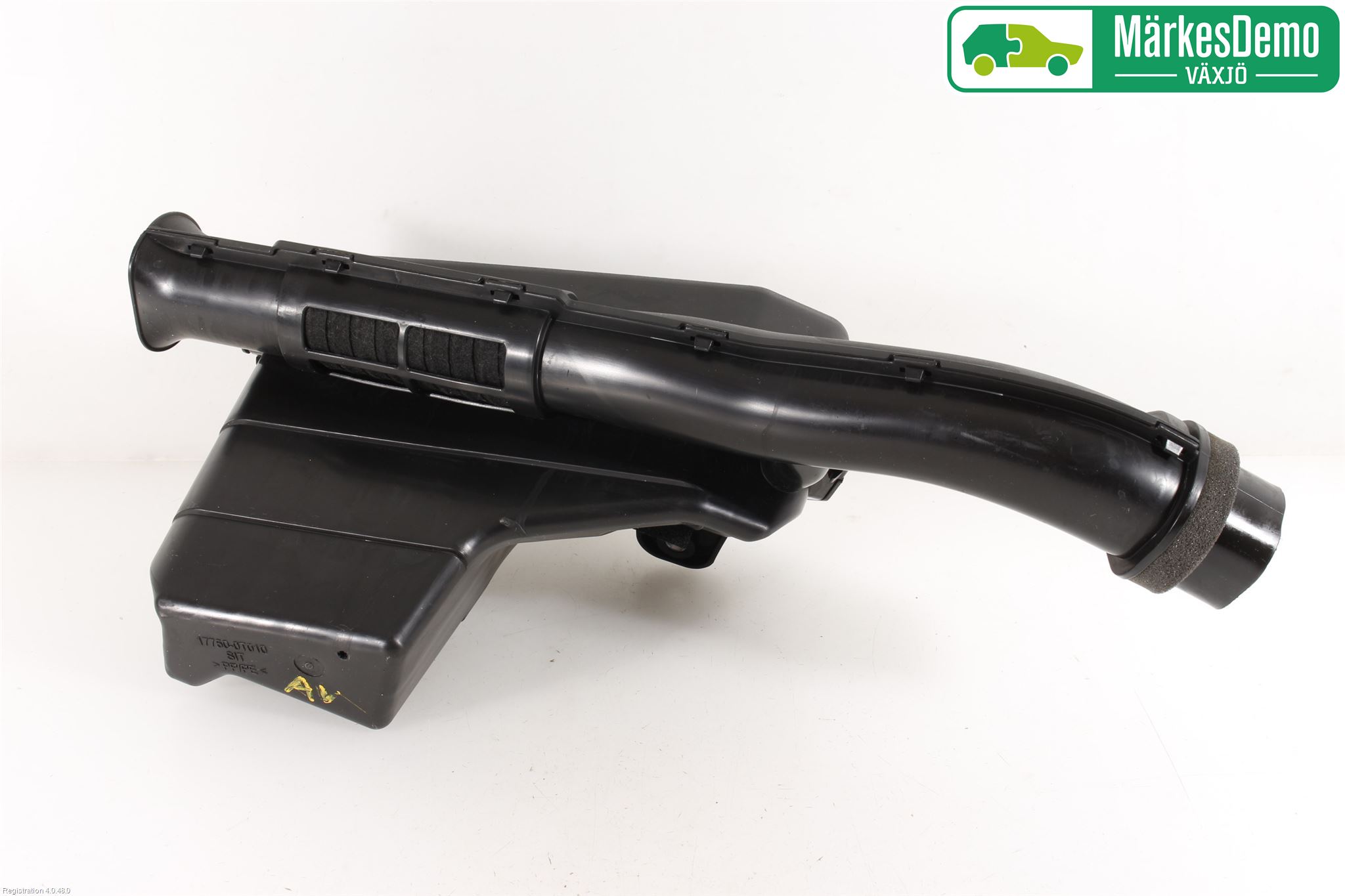 Toyota AURIS 13-19 Luftrenare