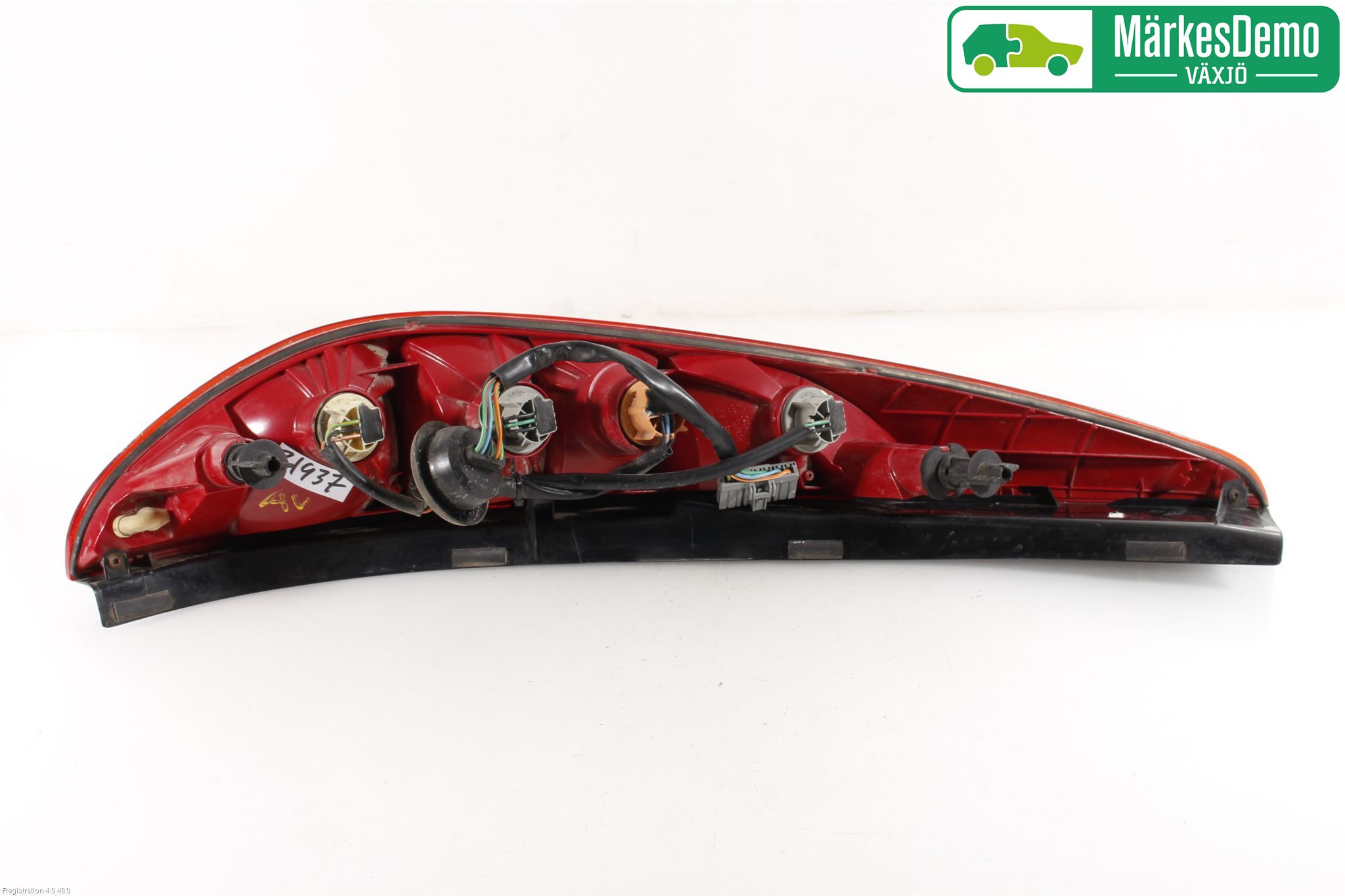 Ford MONDEO     01-06 Bakljus Höger