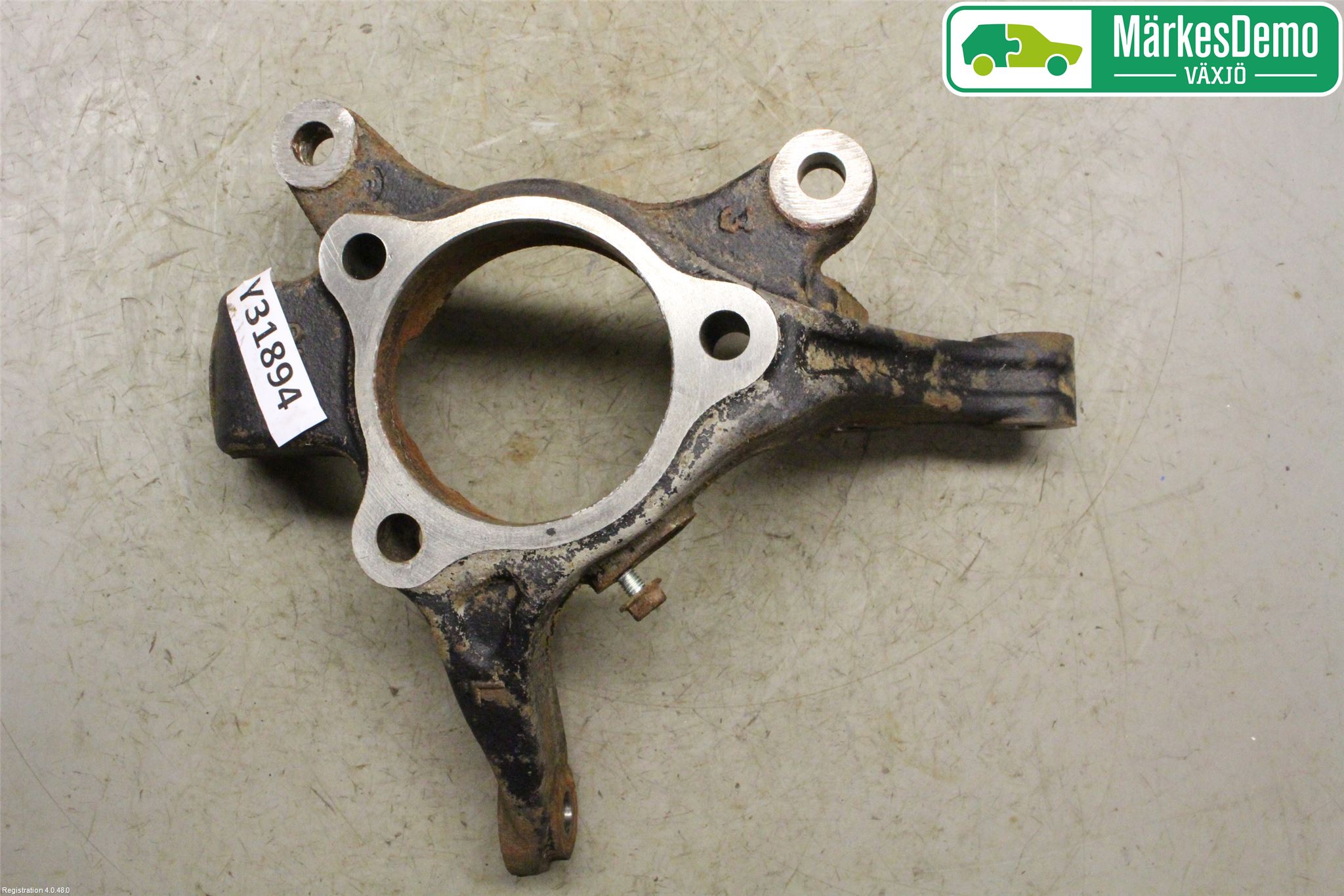 Suzuki SWIFT 17-24 Styrspindel Lagerhus Vä