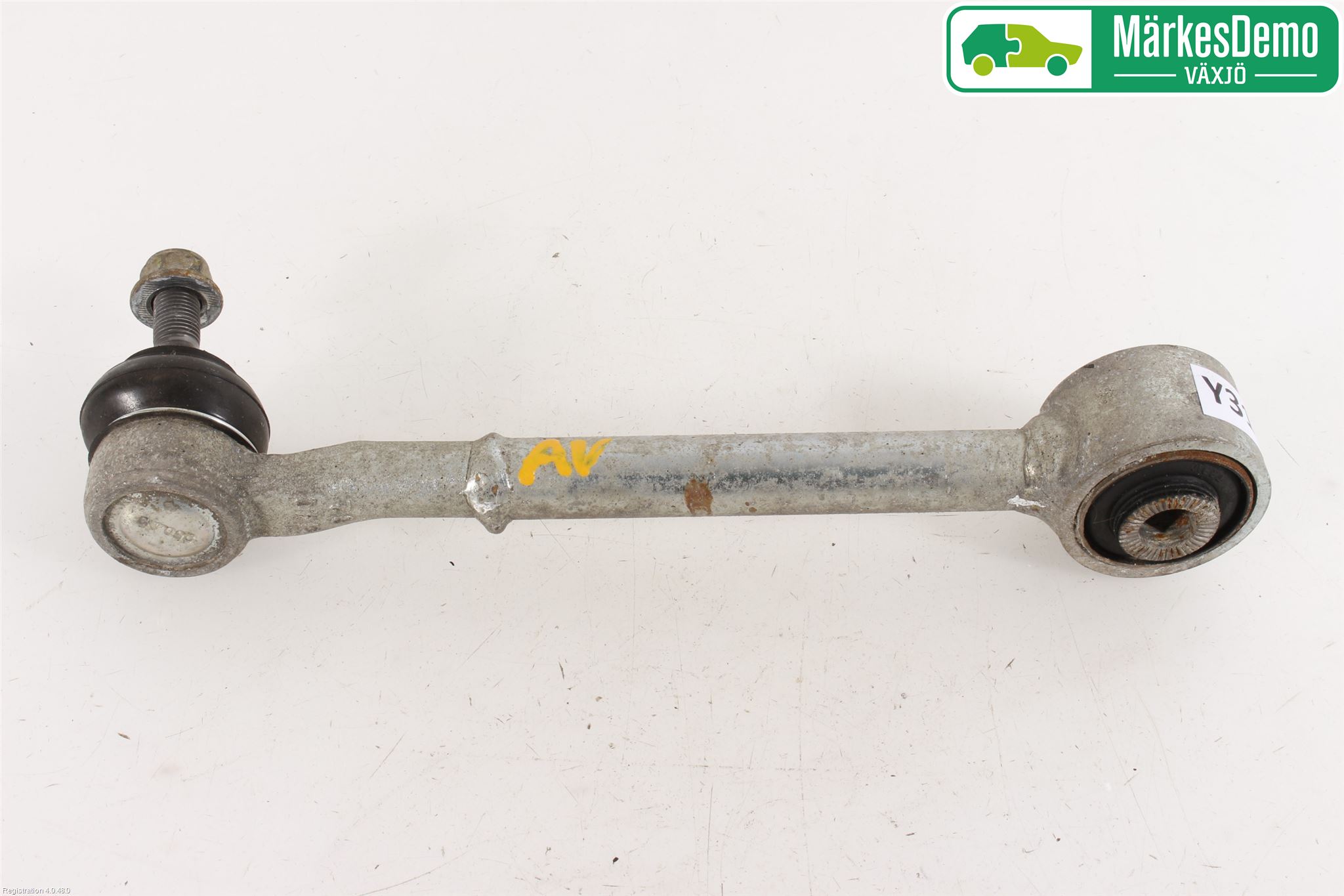 Toyota AURIS 13-19 Bärarm Bak Vänster