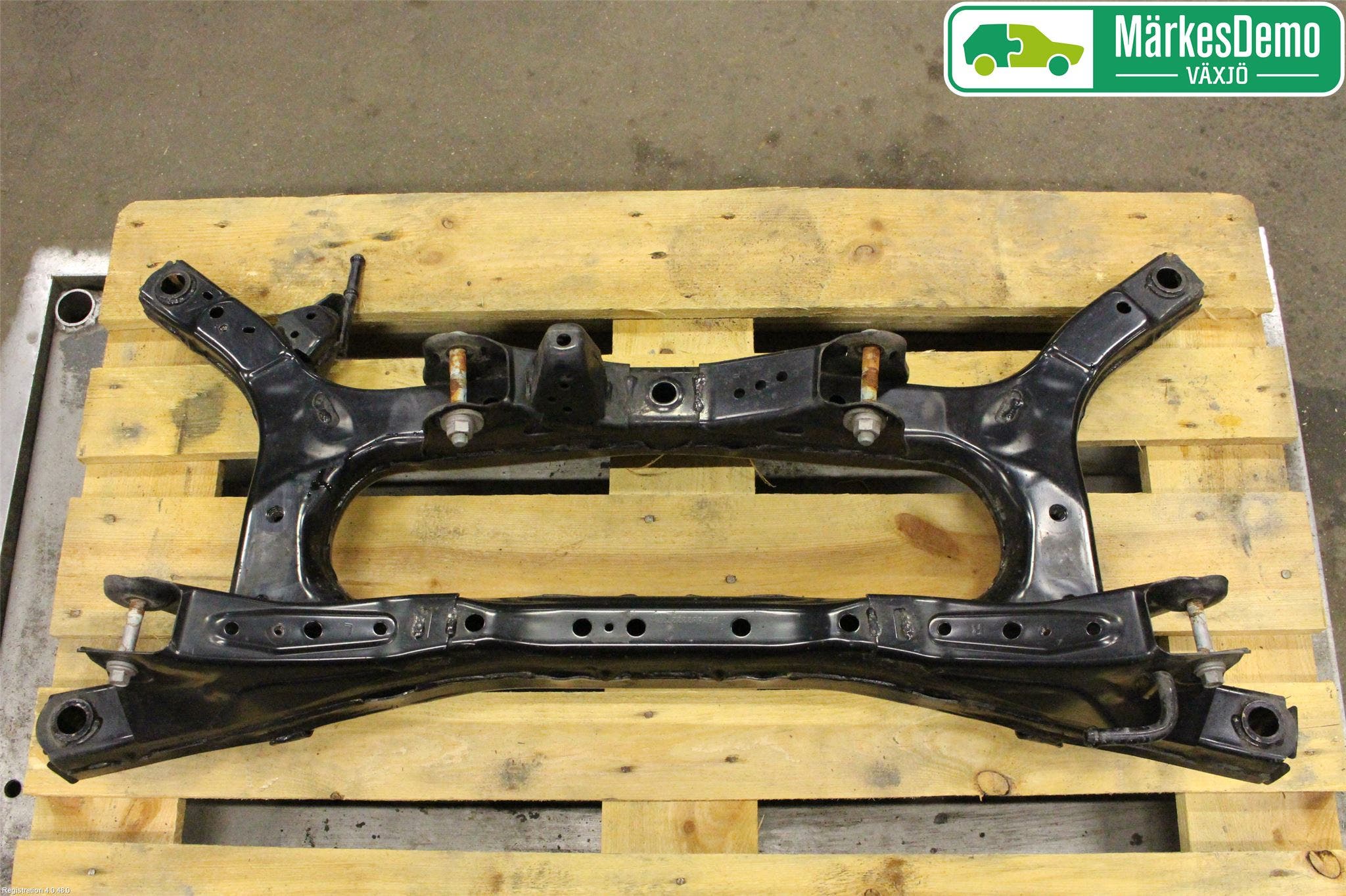 Toyota PRIUS (ZVW50) 16-21 Bakaxelbalk