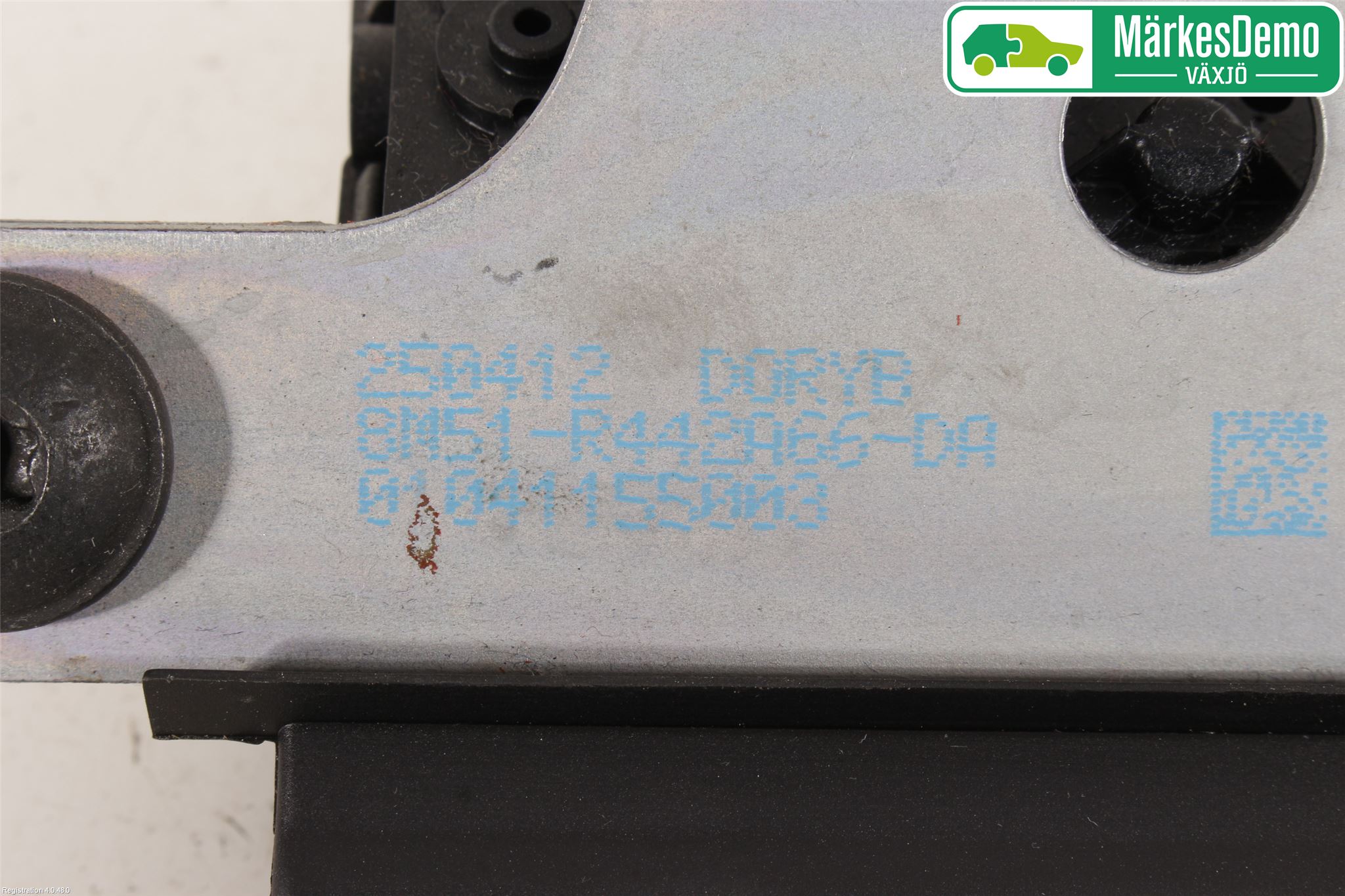 Ford FOCUS 11-14 Låskista Baklucka