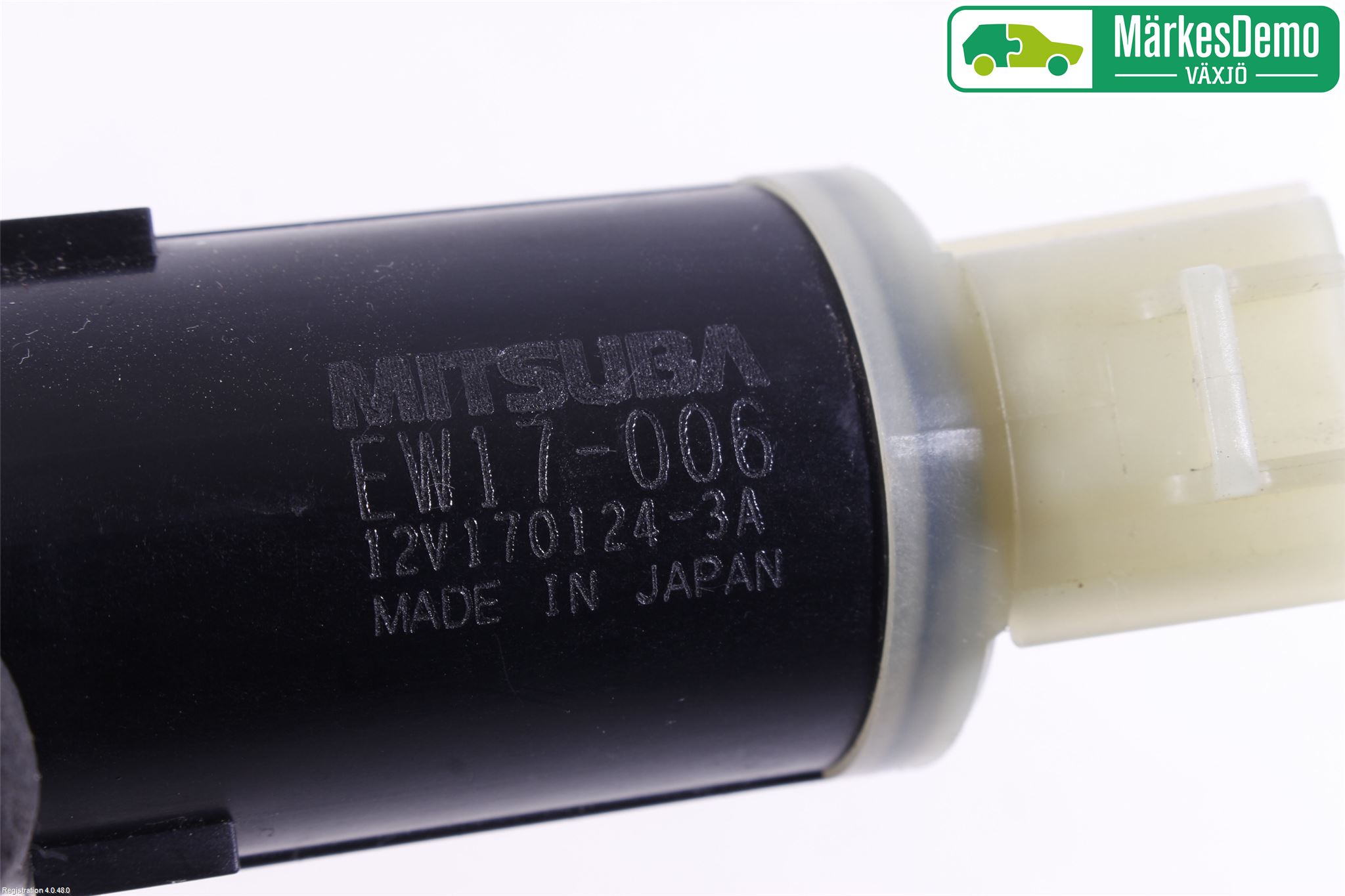 Suzuki SWIFT 17-24 Spolarpump Vindruta