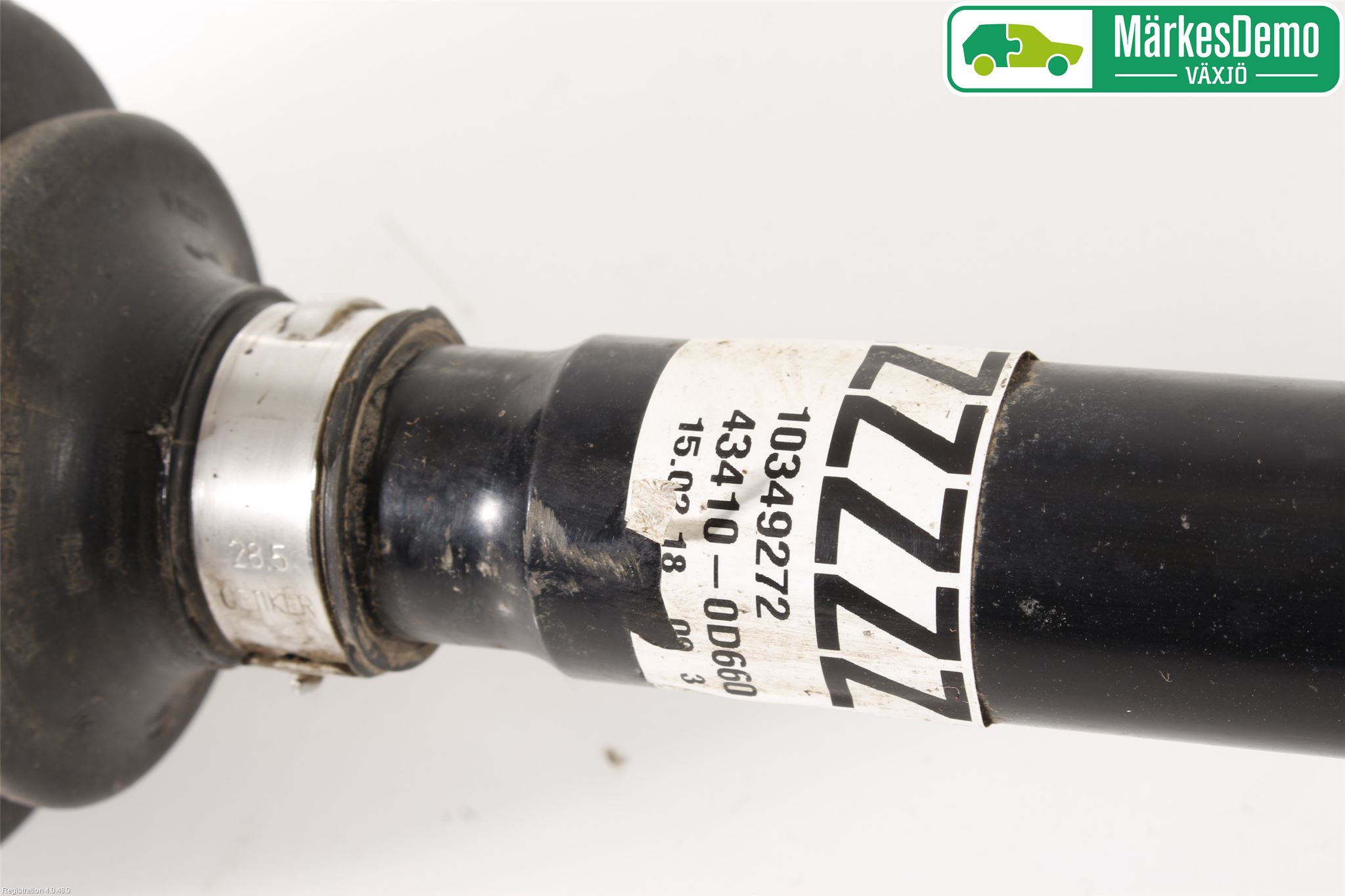 Toyota YARIS XP130 15-20 Drivaxel Fram Höger