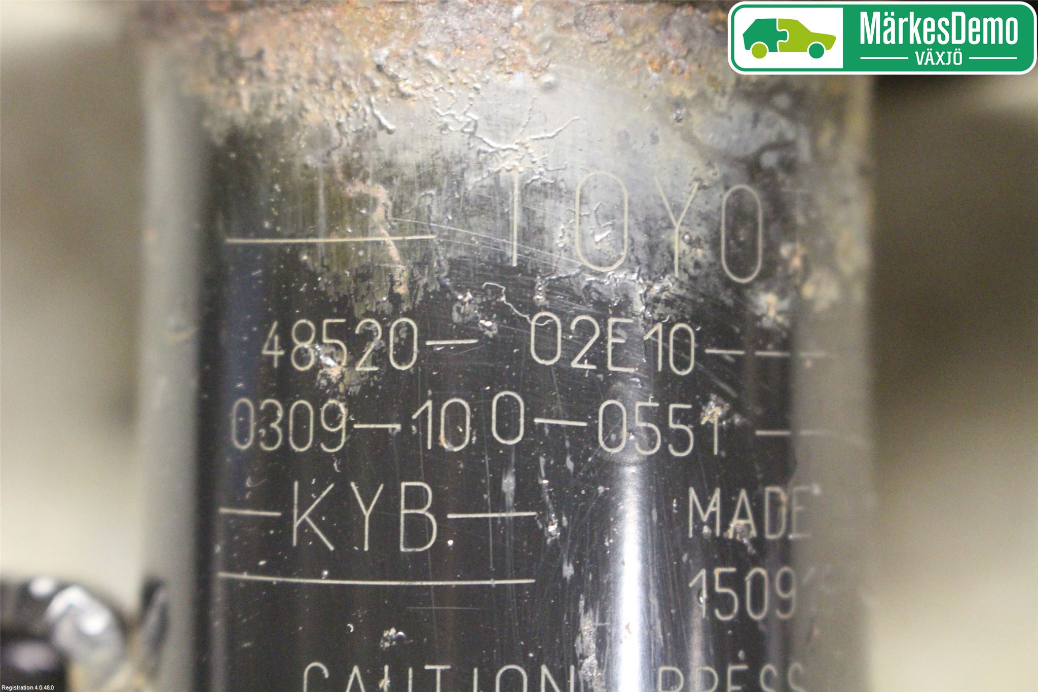 Toyota AURIS 13-19 Fjäderben Fram Vänster