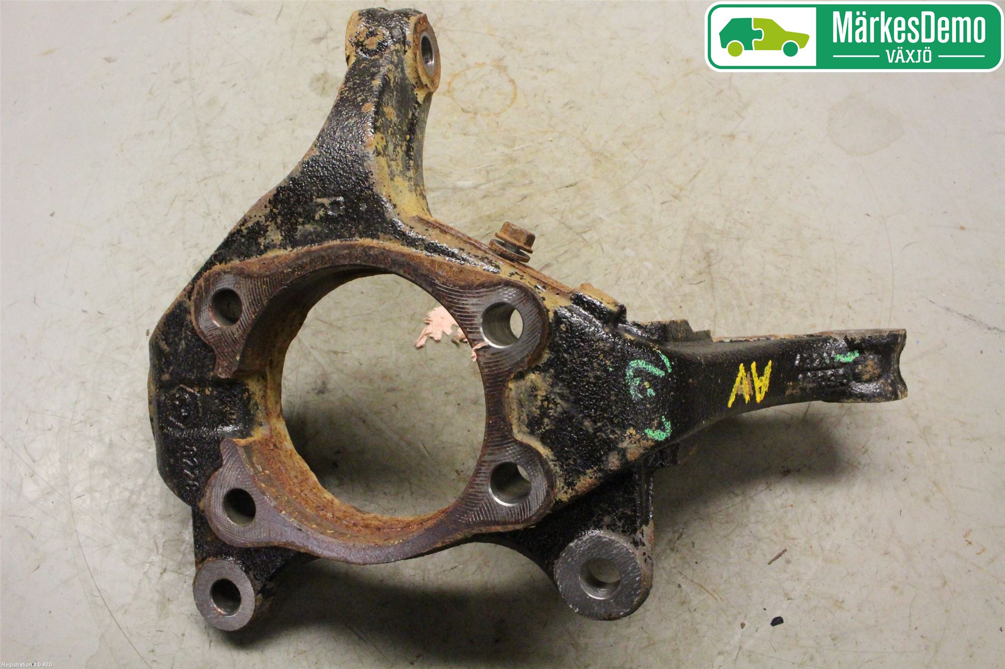 Toyota AURIS 13-19 Styrspindel Lagerhus Hö