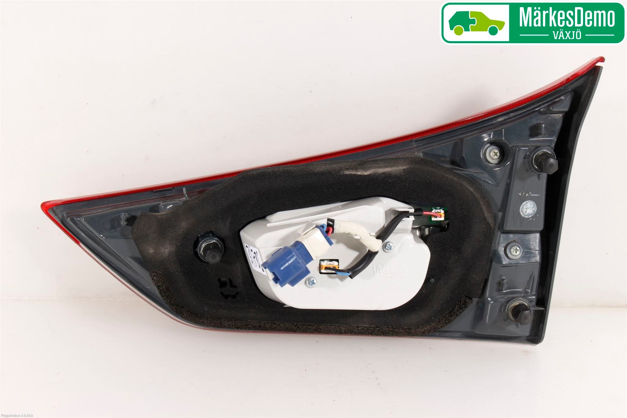 Toyota AURIS 13-19 Bakljus Lucka Vä