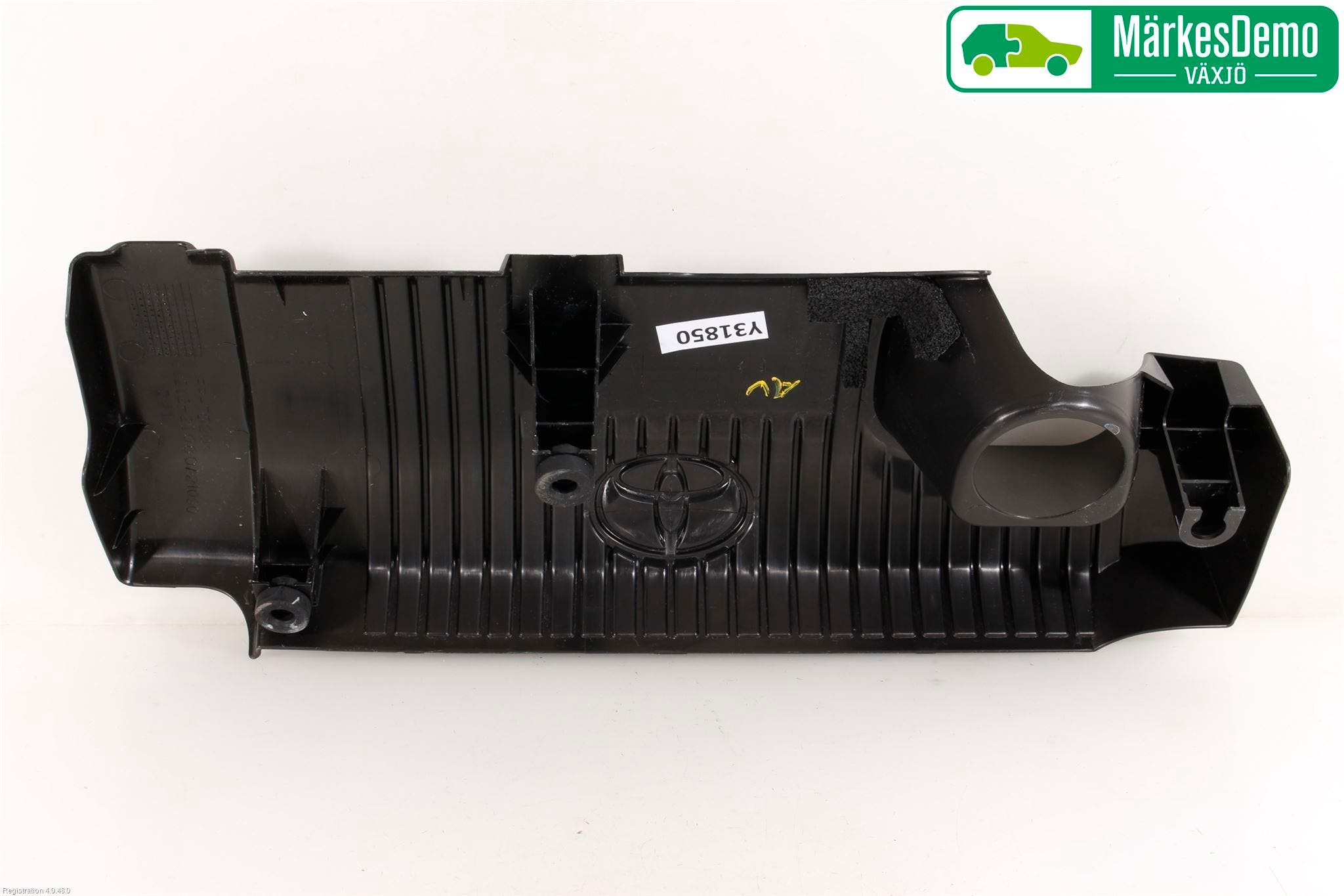 Toyota YARIS XP130 15-20 Motorkåpa