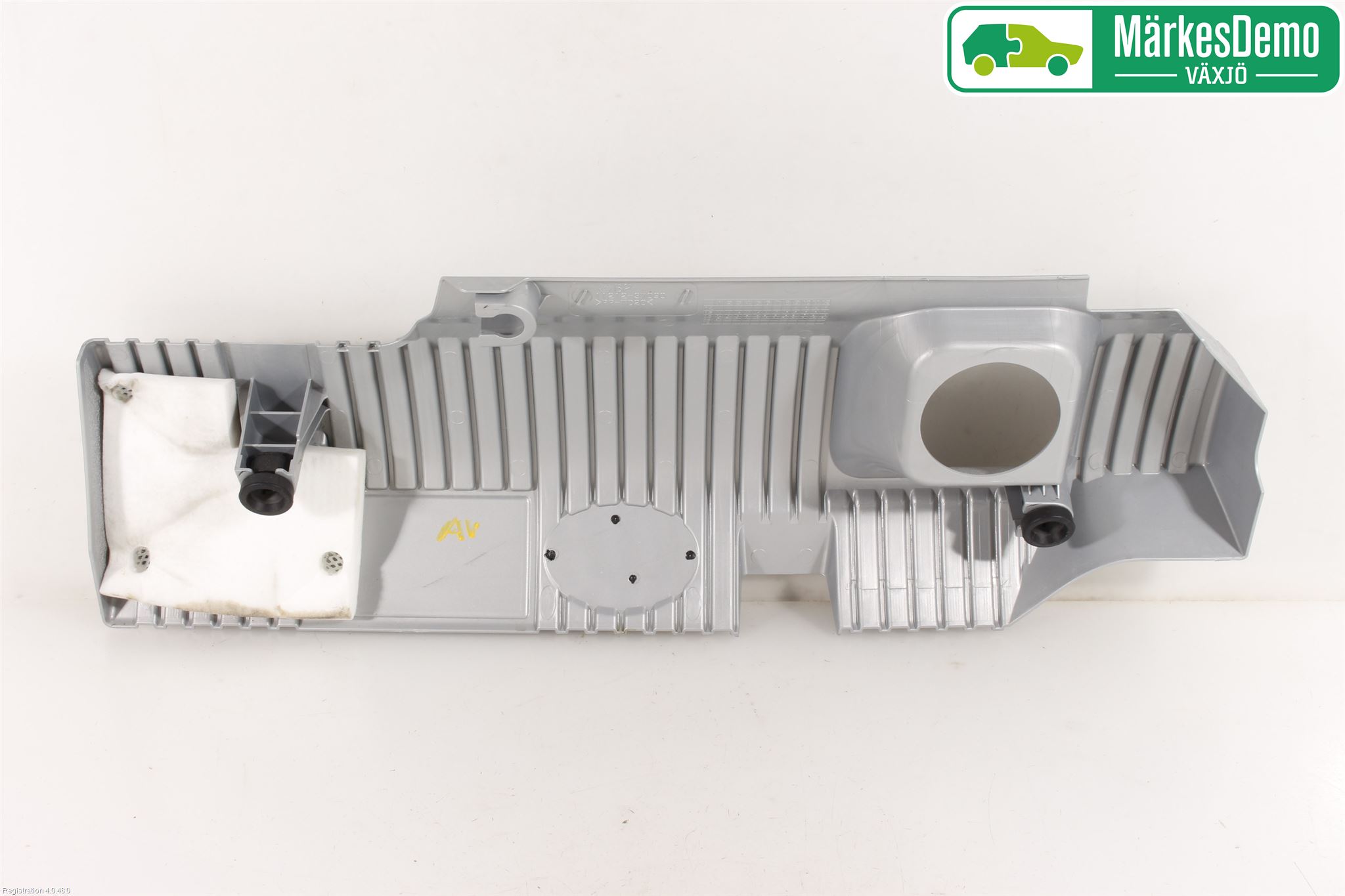 Toyota AURIS 13-19 Motorkåpa