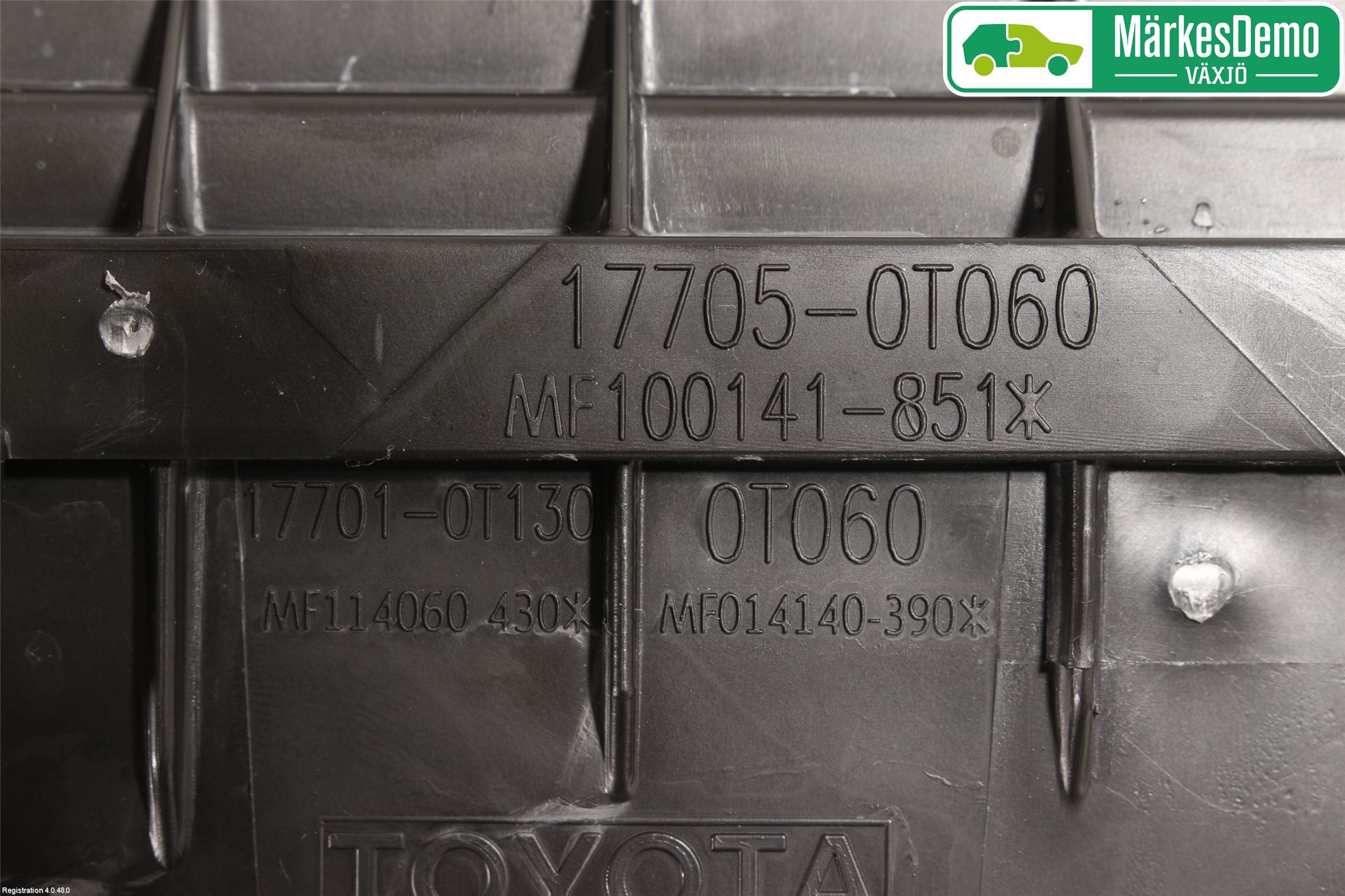 Toyota AURIS 13-19 Luftrenare