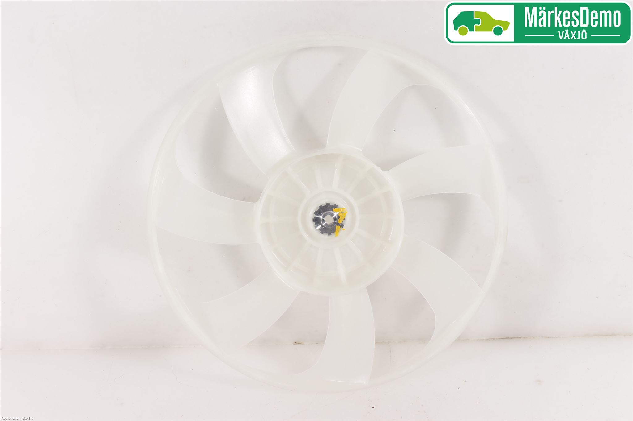 Toyota AURIS 13-19 Kylfläkt-Vinge