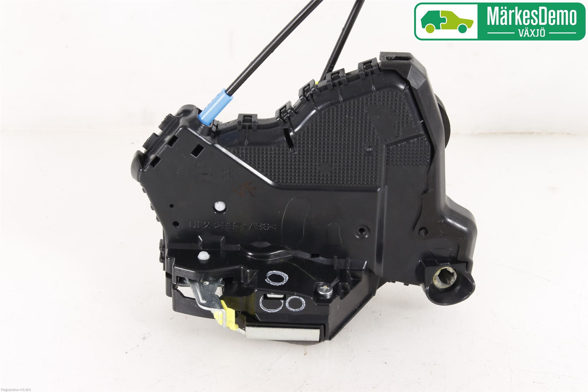 Toyota AURIS 13-19 Låskista-Dörrlås