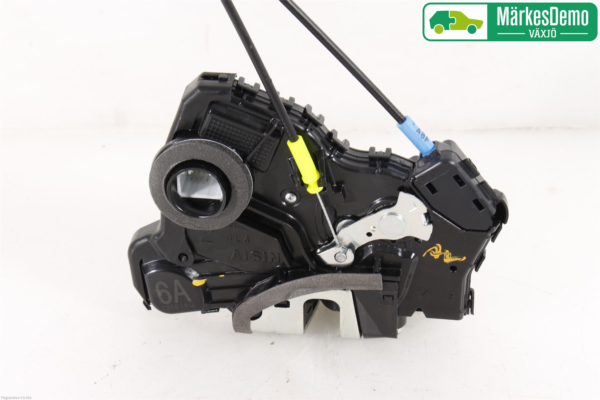 Toyota AURIS 13-19 Låskista-Dörrlås