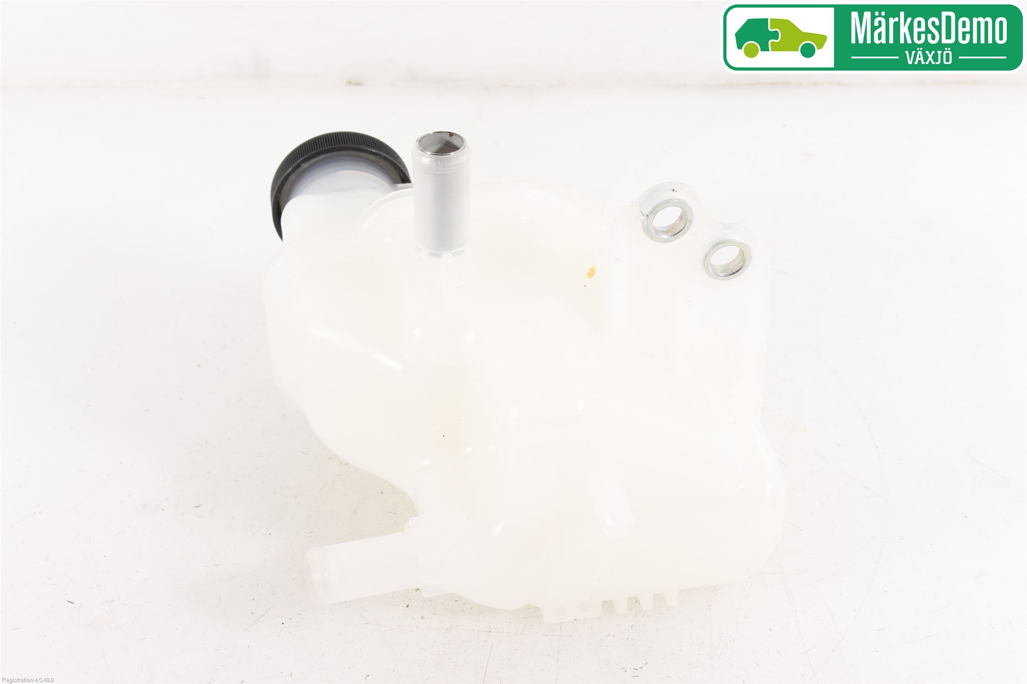 Toyota YARIS XP130 15-20 Expansionstank