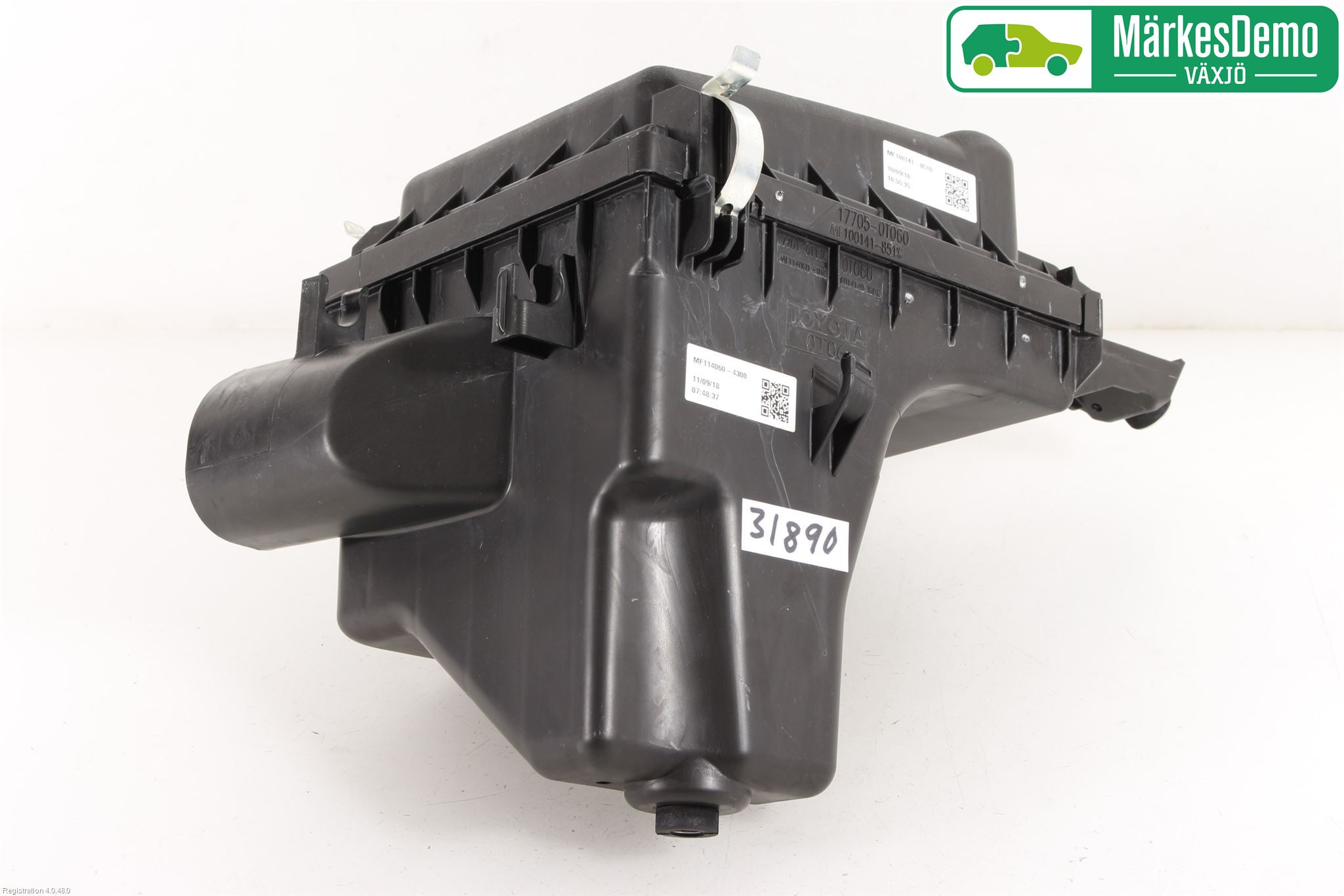 Toyota AURIS 13-19 Luftrenare