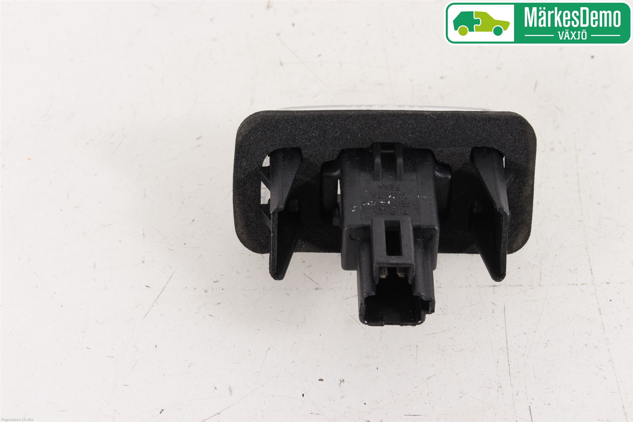 Toyota YARIS XP130 15-20 Skylt Belysning