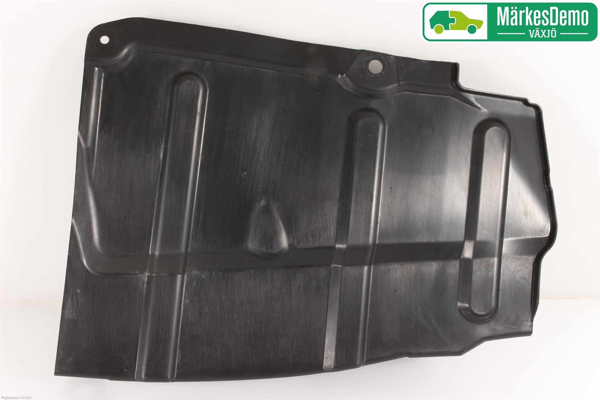 Toyota RAV4 13-18 Hasplåt Plåt-Plast