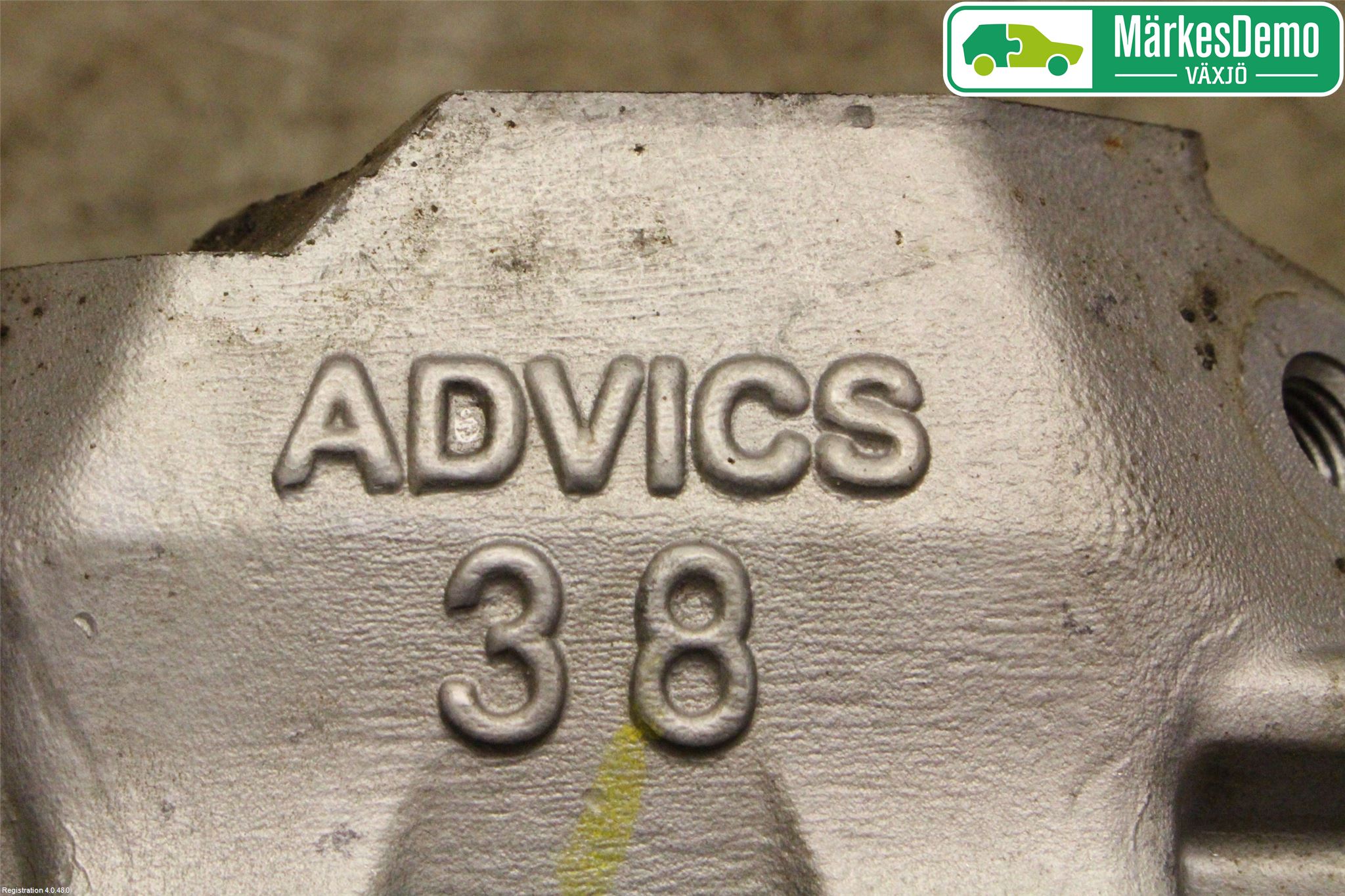 Toyota RAV4 13-18 Bromsokshållare