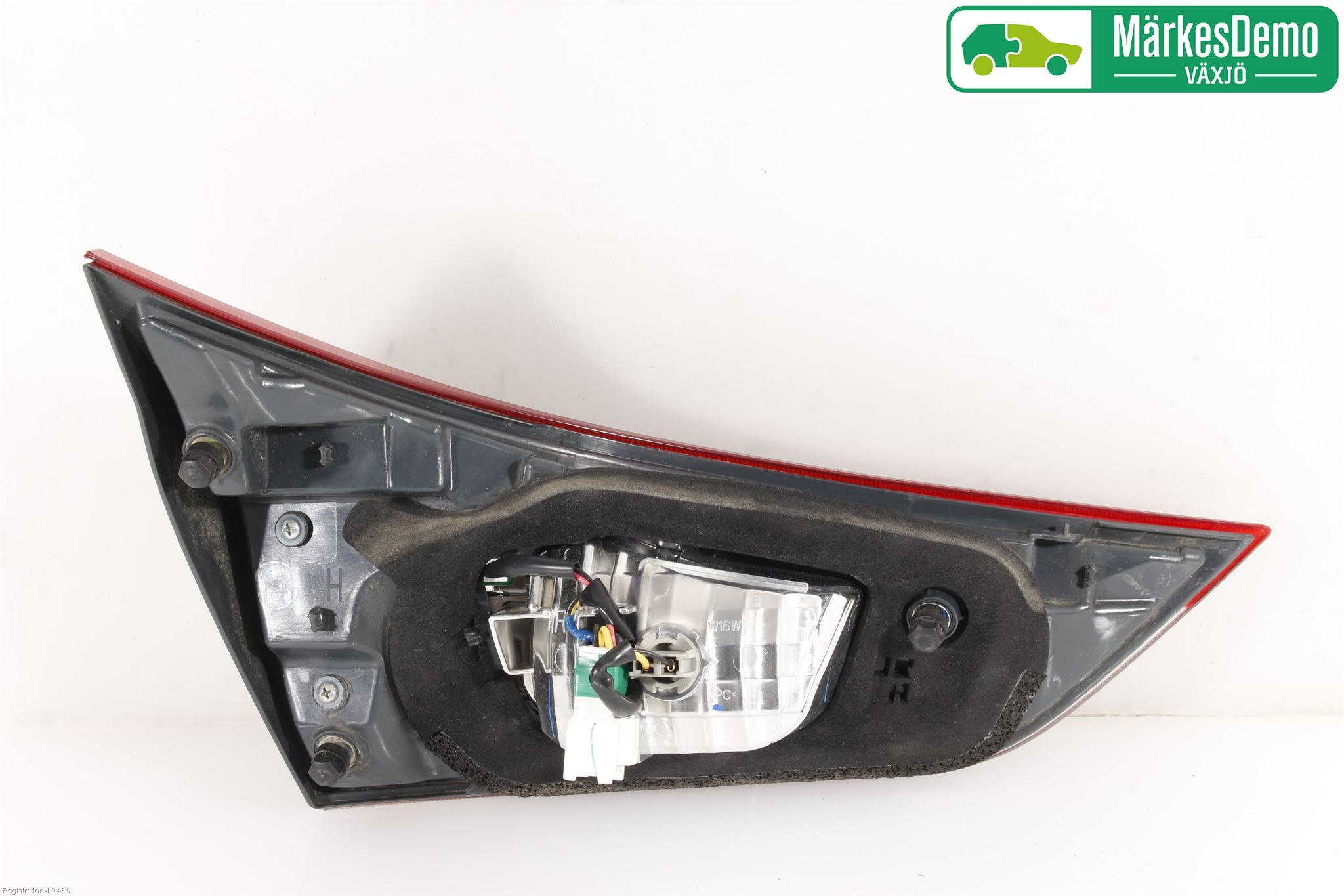 Toyota AURIS 13-19 Bakljus Lucka Hö