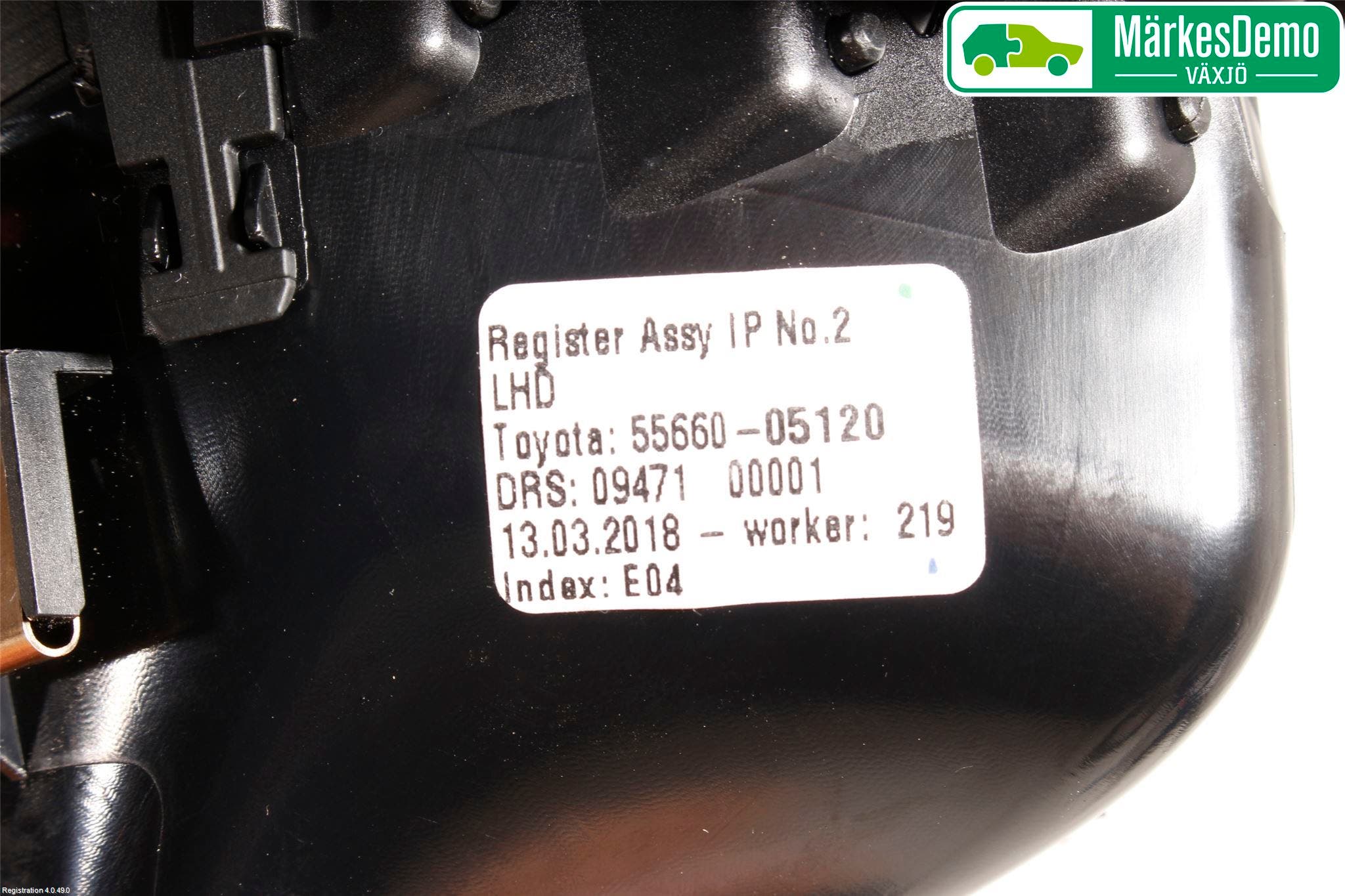 Toyota AVENSIS 16-18 Instrumentbräda Inlägg-Dekorlist