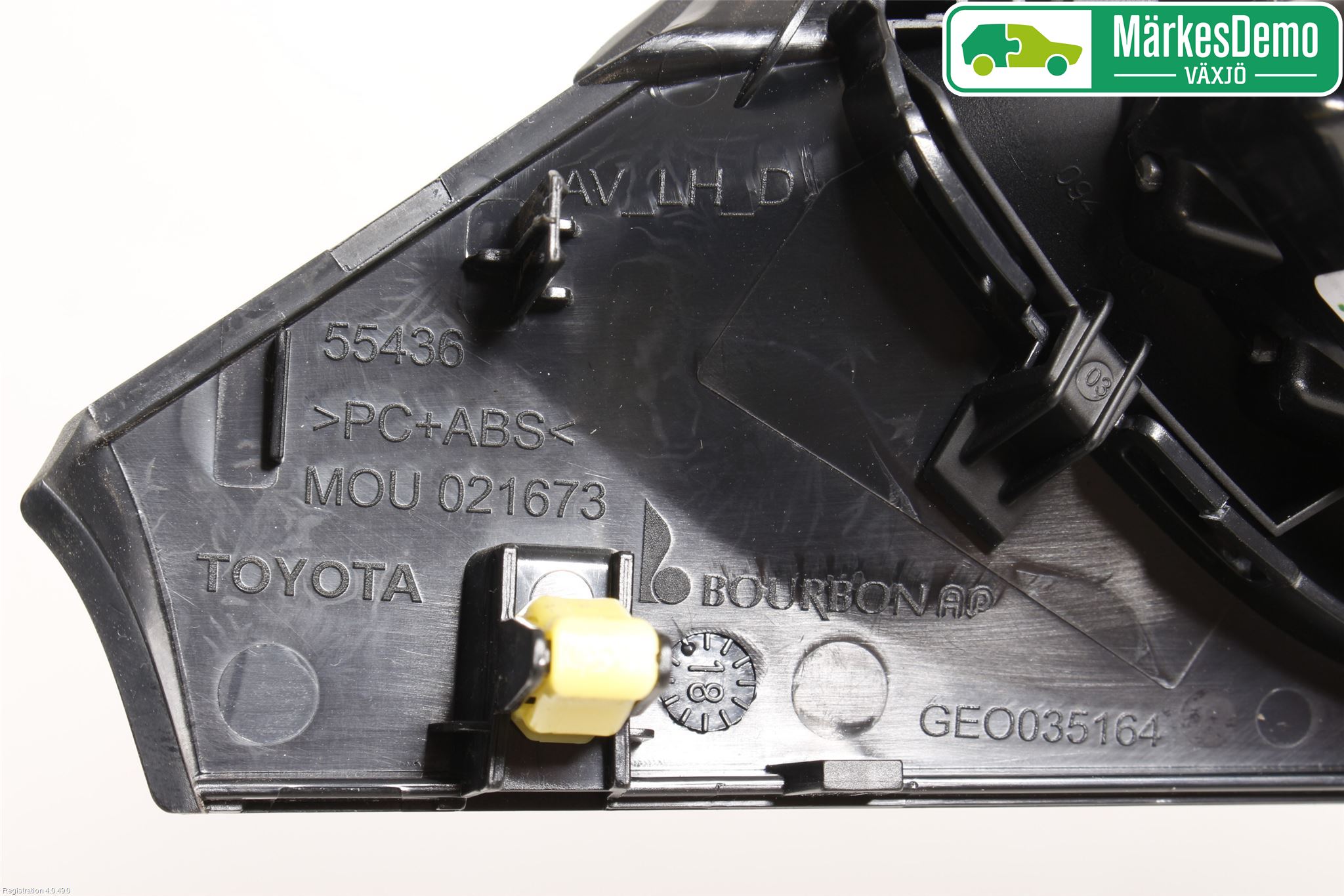 Toyota AVENSIS 16-18 Instrumentbräda Inlägg-Dekorlist
