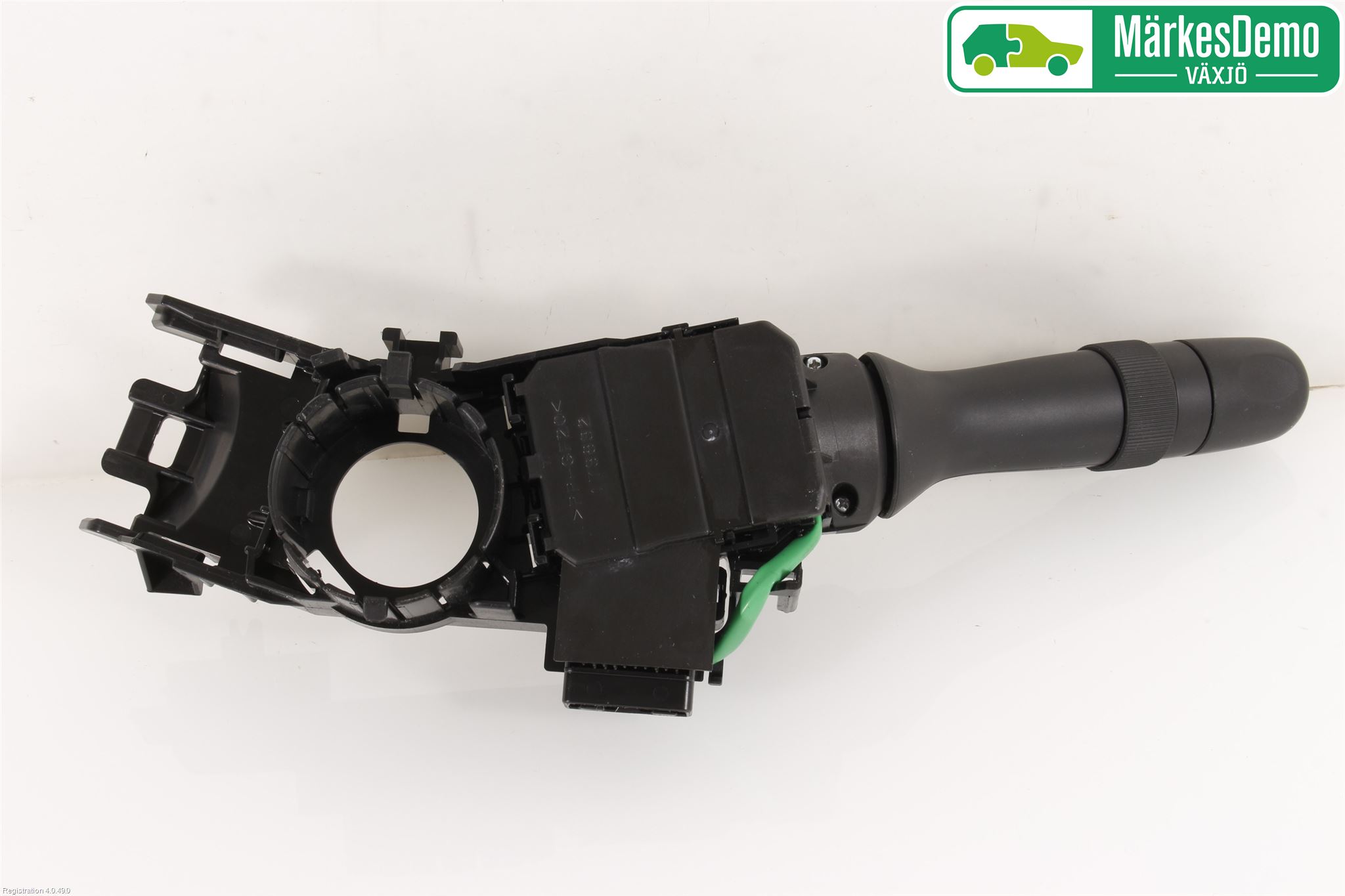 Toyota AVENSIS 16-18 Spak Blinkers-Ljusomk